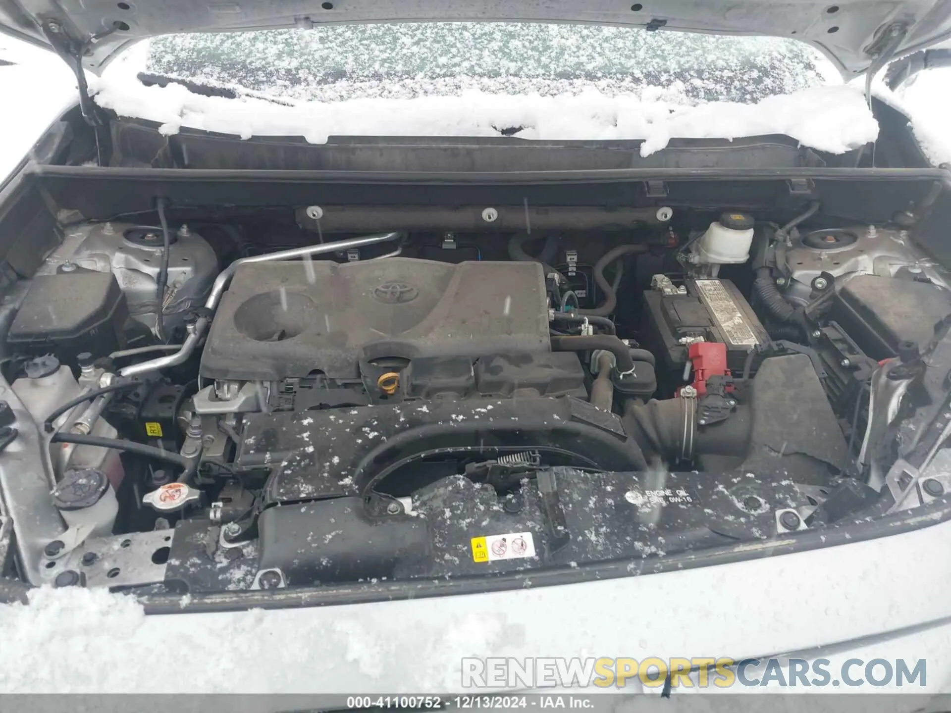 10 fotografías del automóvil dañado 2T3A1RFV1KW038490 TOYOTA RAV4 2019