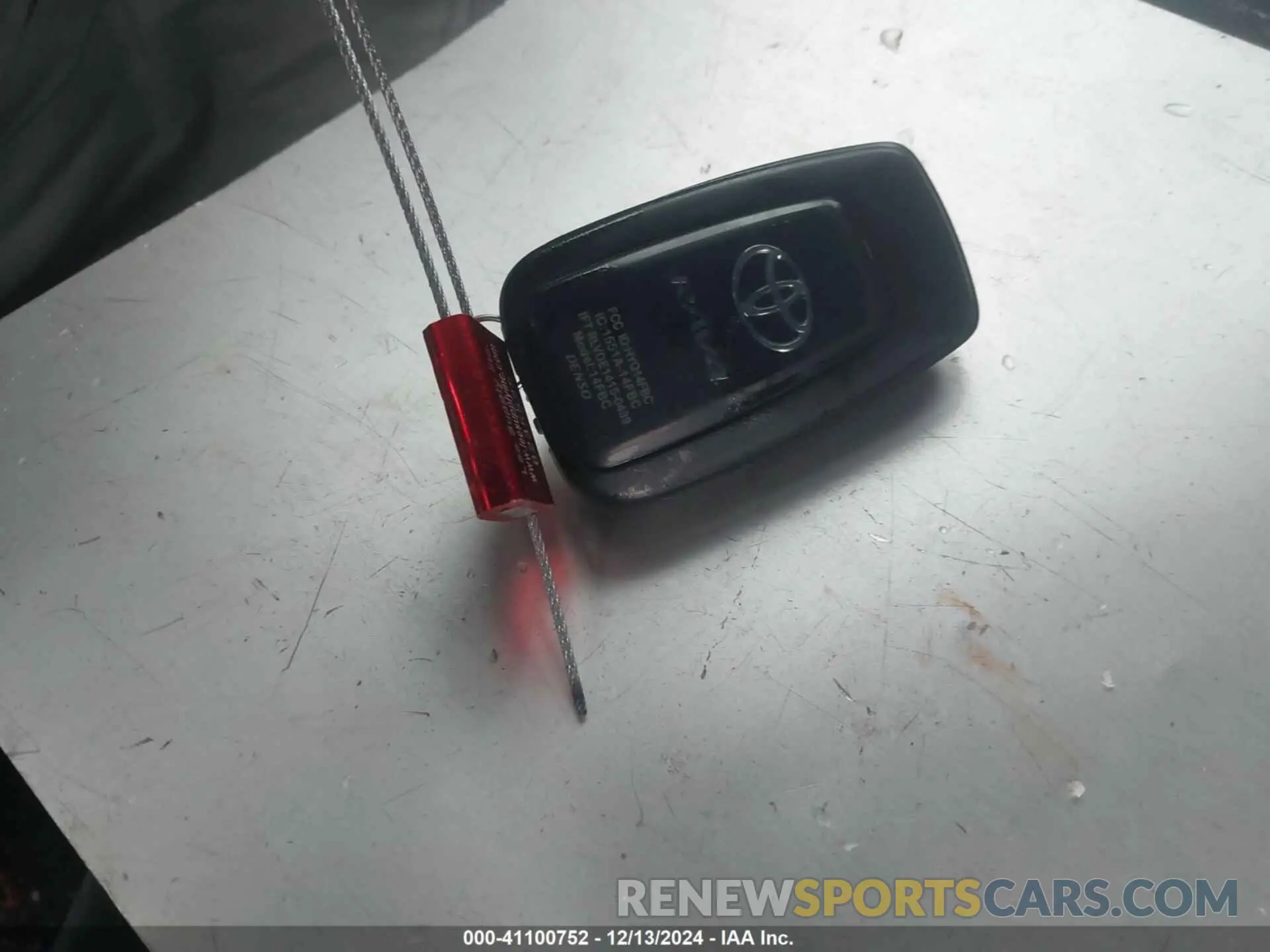 11 fotografías del automóvil dañado 2T3A1RFV1KW038490 TOYOTA RAV4 2019
