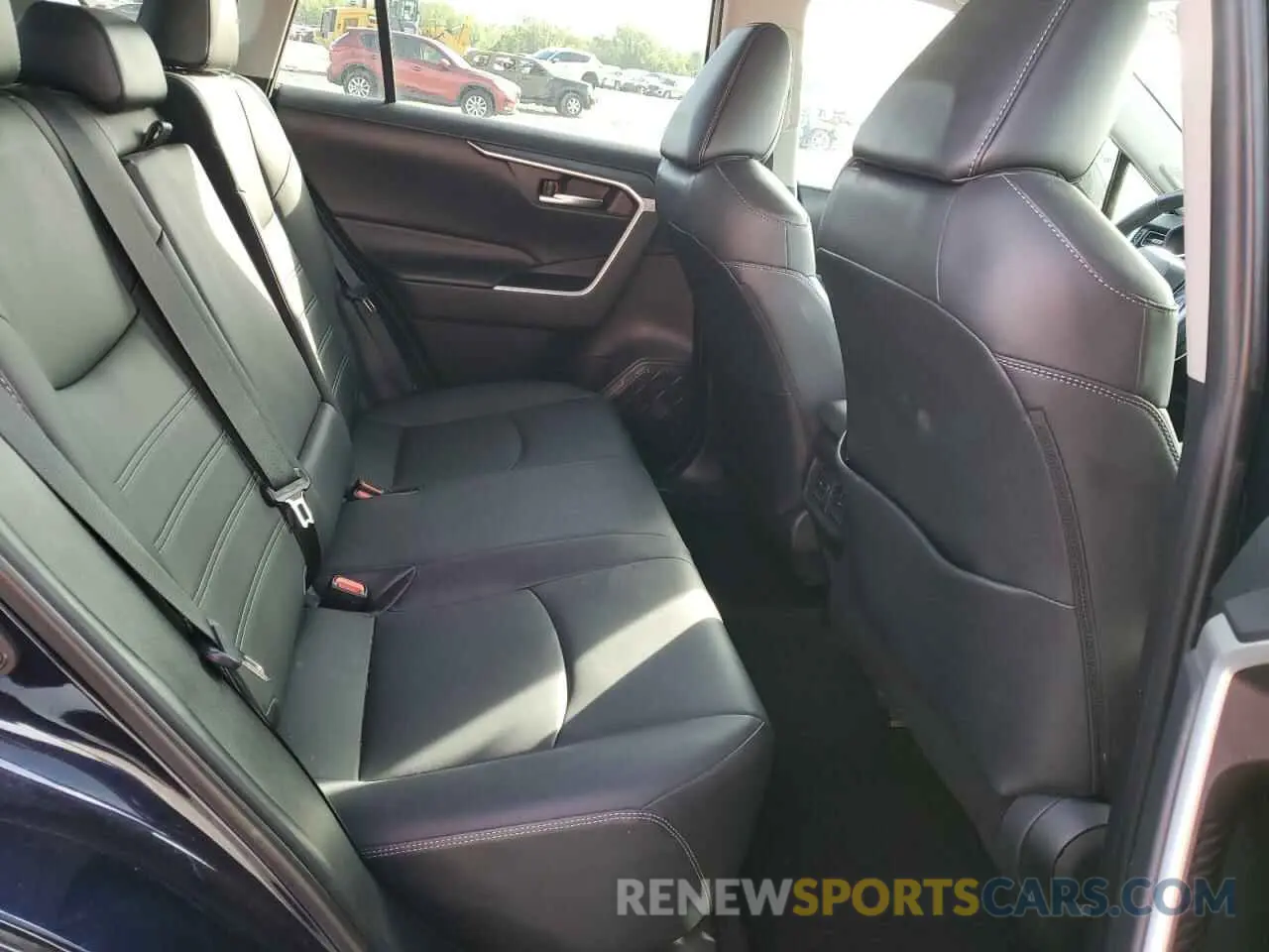10 fotografías del automóvil dañado 2T3A1RFV1KW067634 TOYOTA RAV4 2019