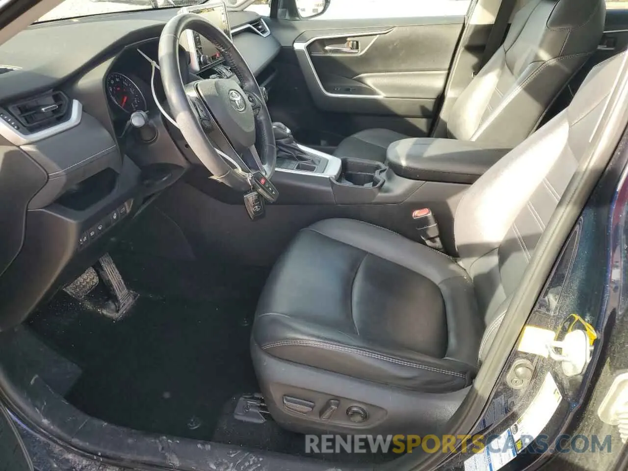 7 fotografías del automóvil dañado 2T3A1RFV1KW067634 TOYOTA RAV4 2019
