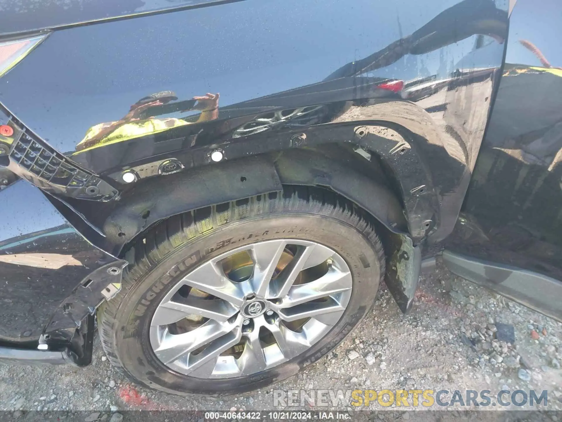 17 fotografías del automóvil dañado 2T3A1RFV1KW078522 TOYOTA RAV4 2019