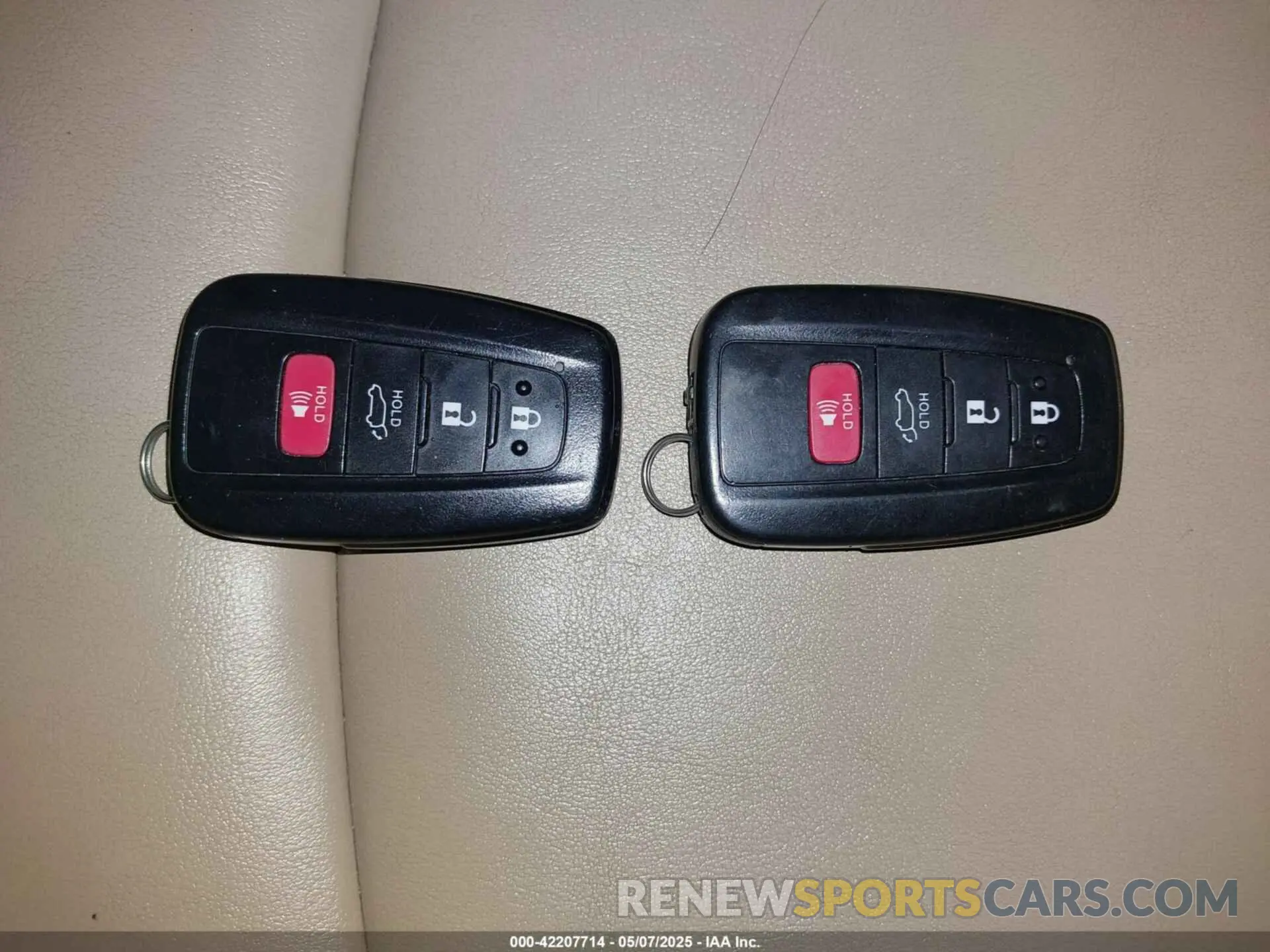 11 fotografías del automóvil dañado 2T3A1RFV3KC047290 TOYOTA RAV4 2019