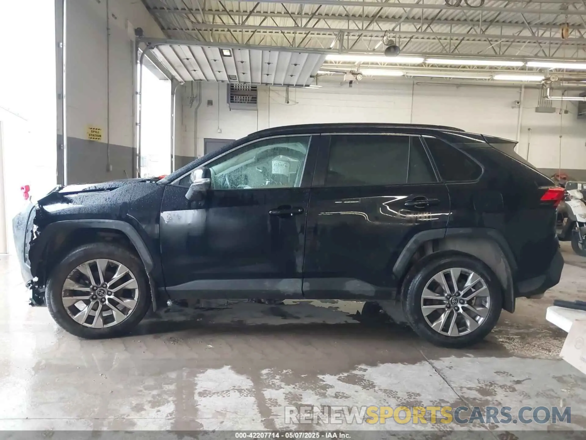 14 fotografías del automóvil dañado 2T3A1RFV3KC047290 TOYOTA RAV4 2019