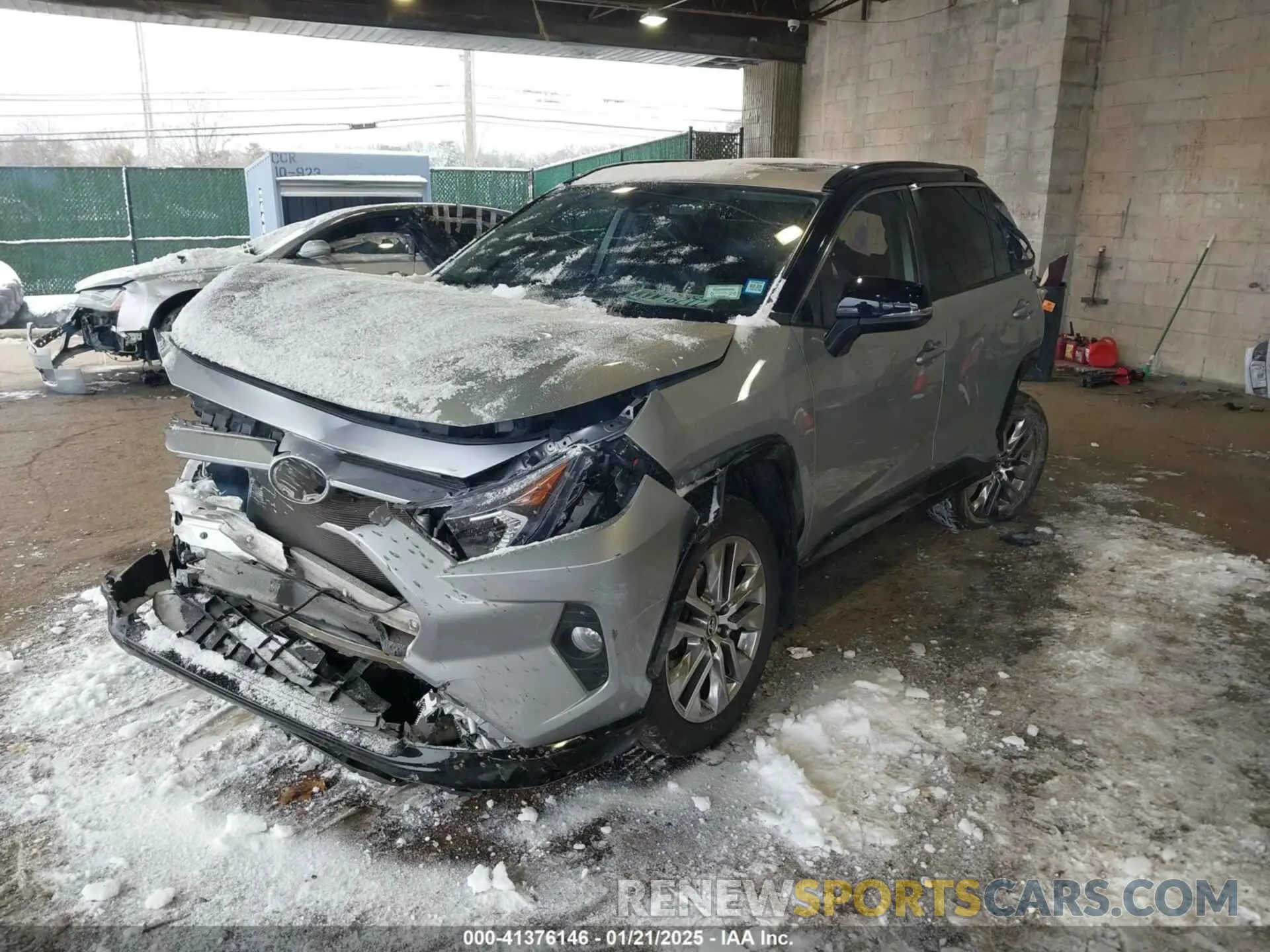 2 fotografías del automóvil dañado 2T3A1RFV3KW064119 TOYOTA RAV4 2019