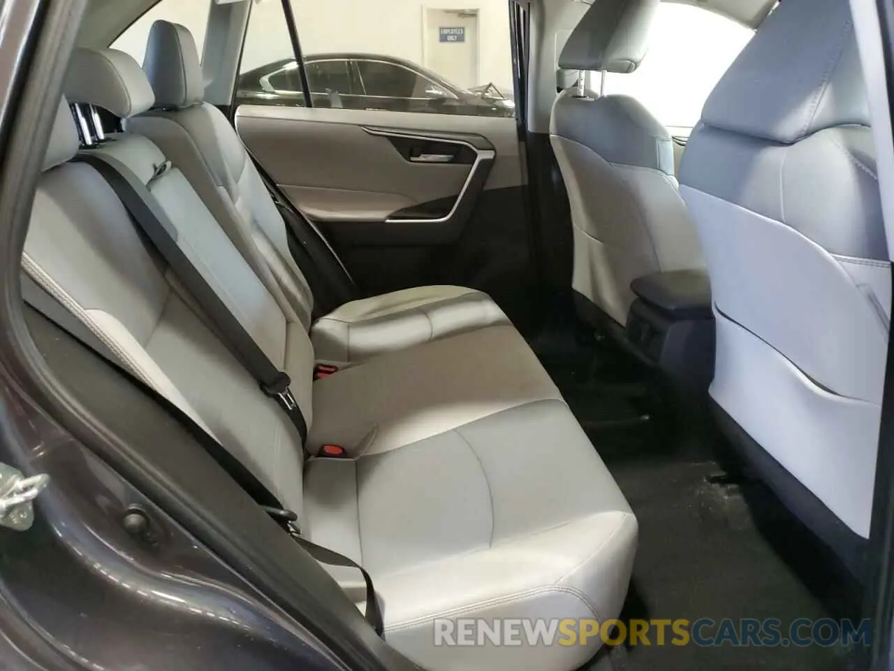 11 fotografías del automóvil dañado 2T3A1RFV3KW076562 TOYOTA RAV4 2019