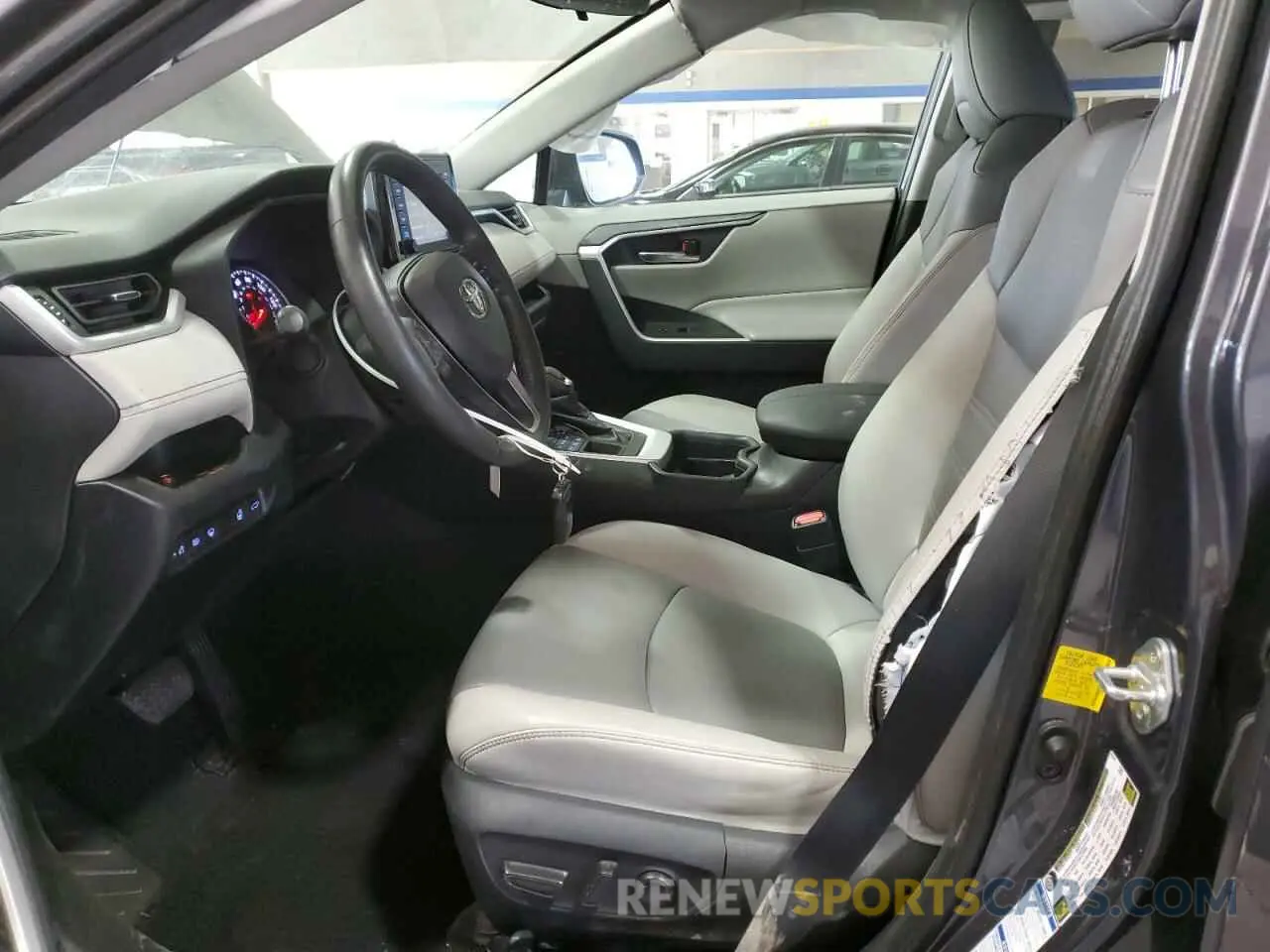 7 fotografías del automóvil dañado 2T3A1RFV3KW076562 TOYOTA RAV4 2019