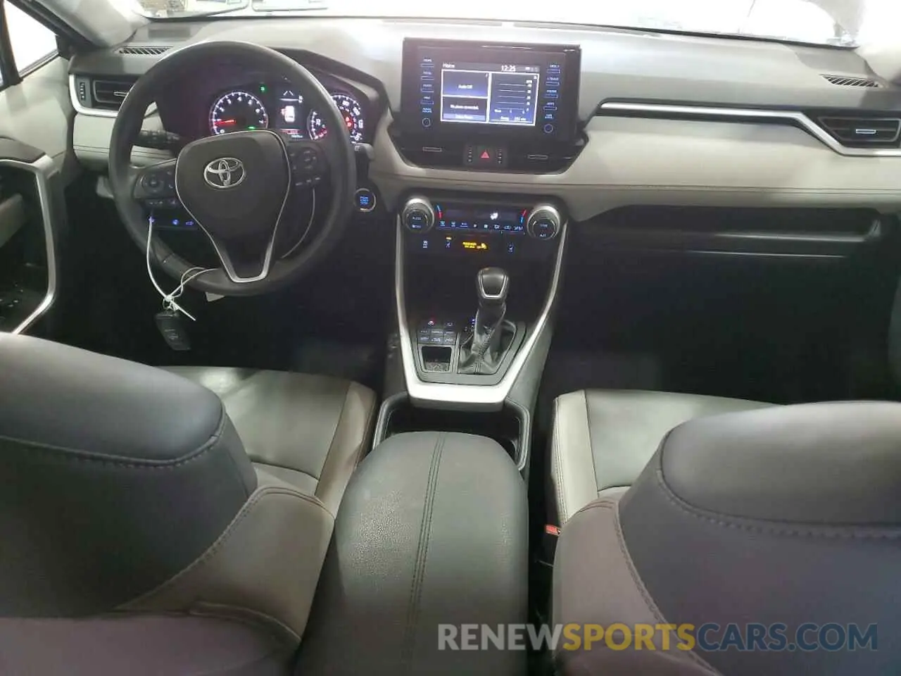 8 fotografías del automóvil dañado 2T3A1RFV3KW076562 TOYOTA RAV4 2019