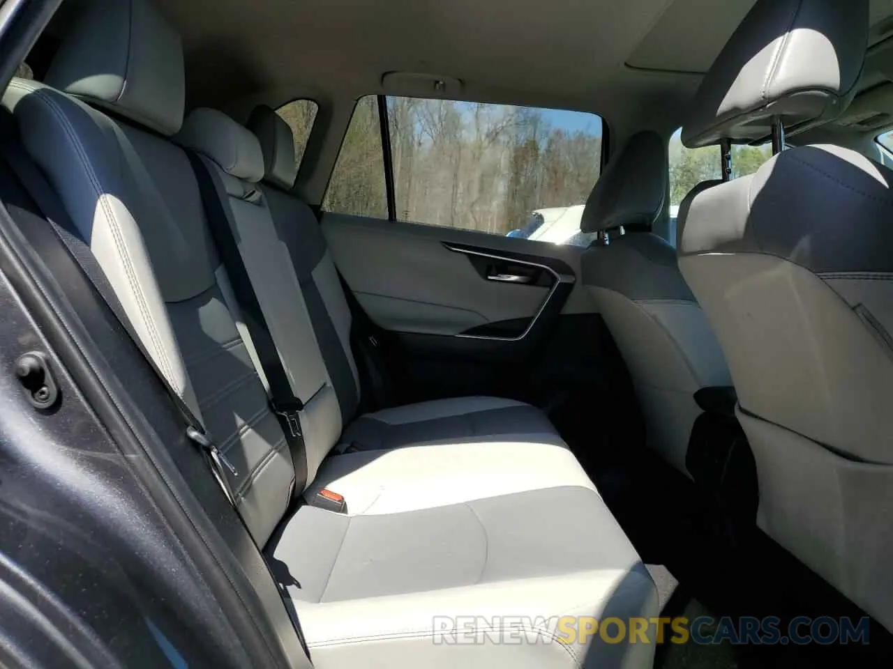 11 fotografías del automóvil dañado 2T3A1RFV4KC050683 TOYOTA RAV4 2019