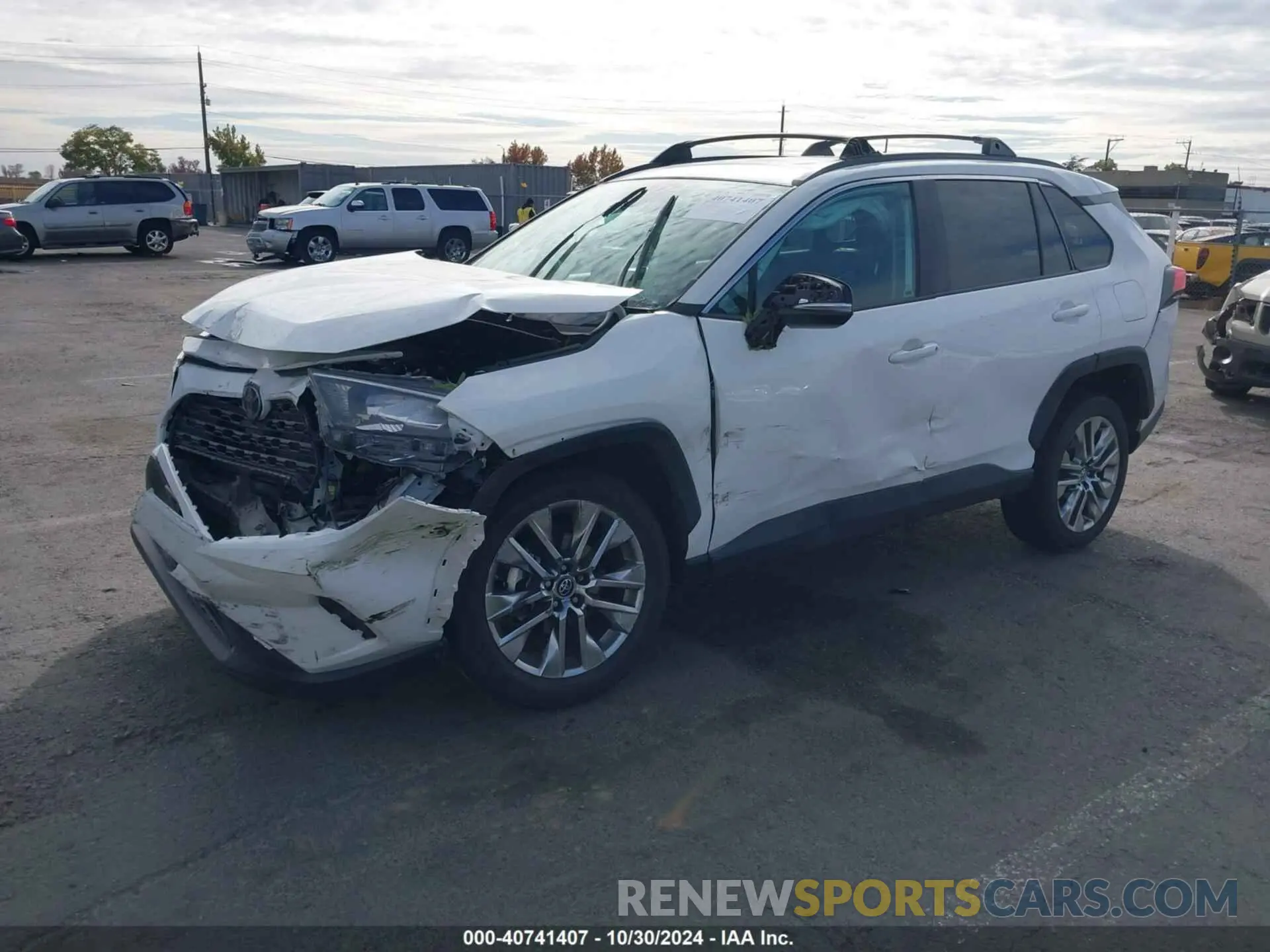 2 fotografías del automóvil dañado 2T3A1RFV4KC050778 TOYOTA RAV4 2019