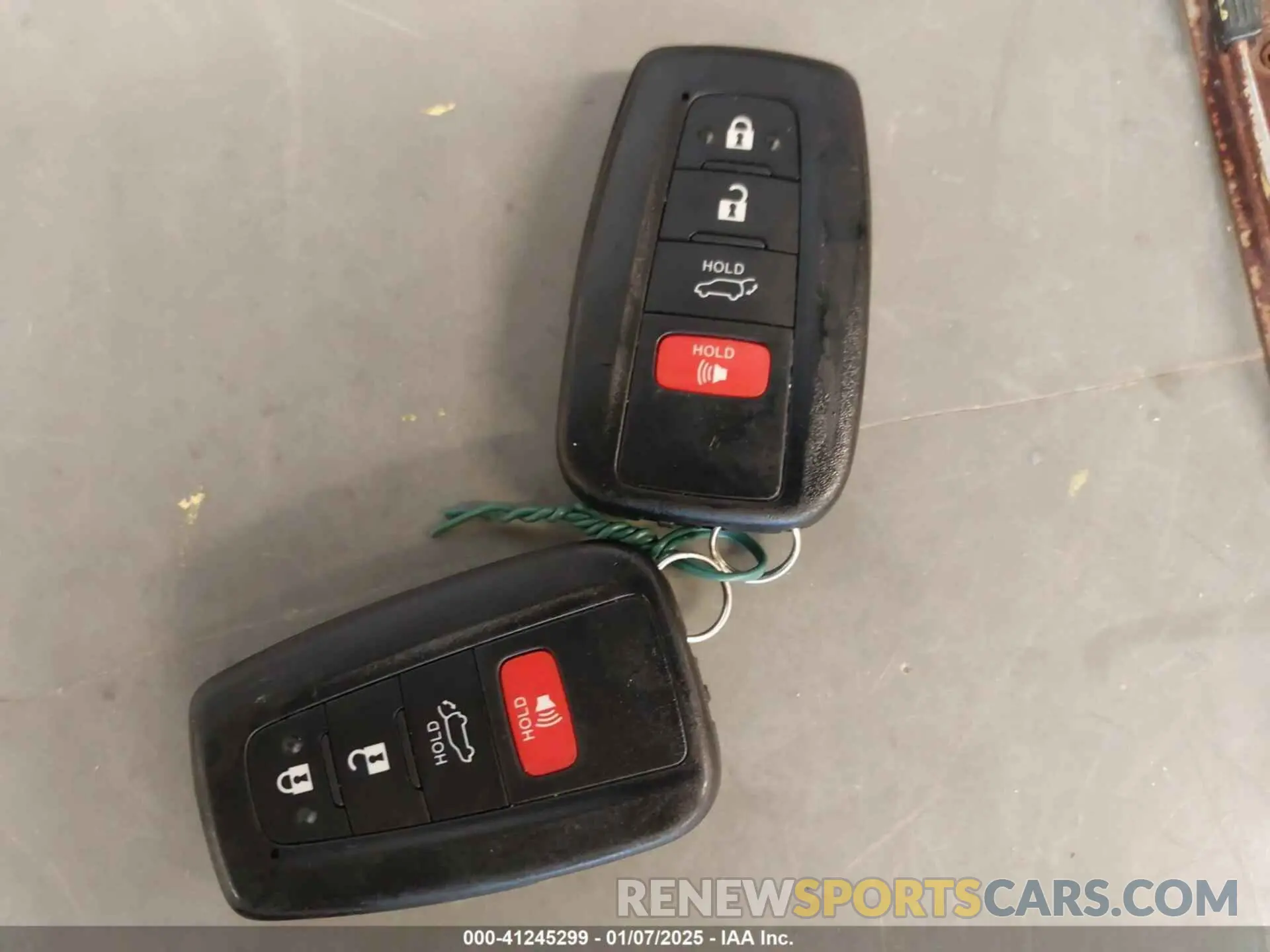 11 fotografías del automóvil dañado 2T3A1RFV4KW044767 TOYOTA RAV4 2019