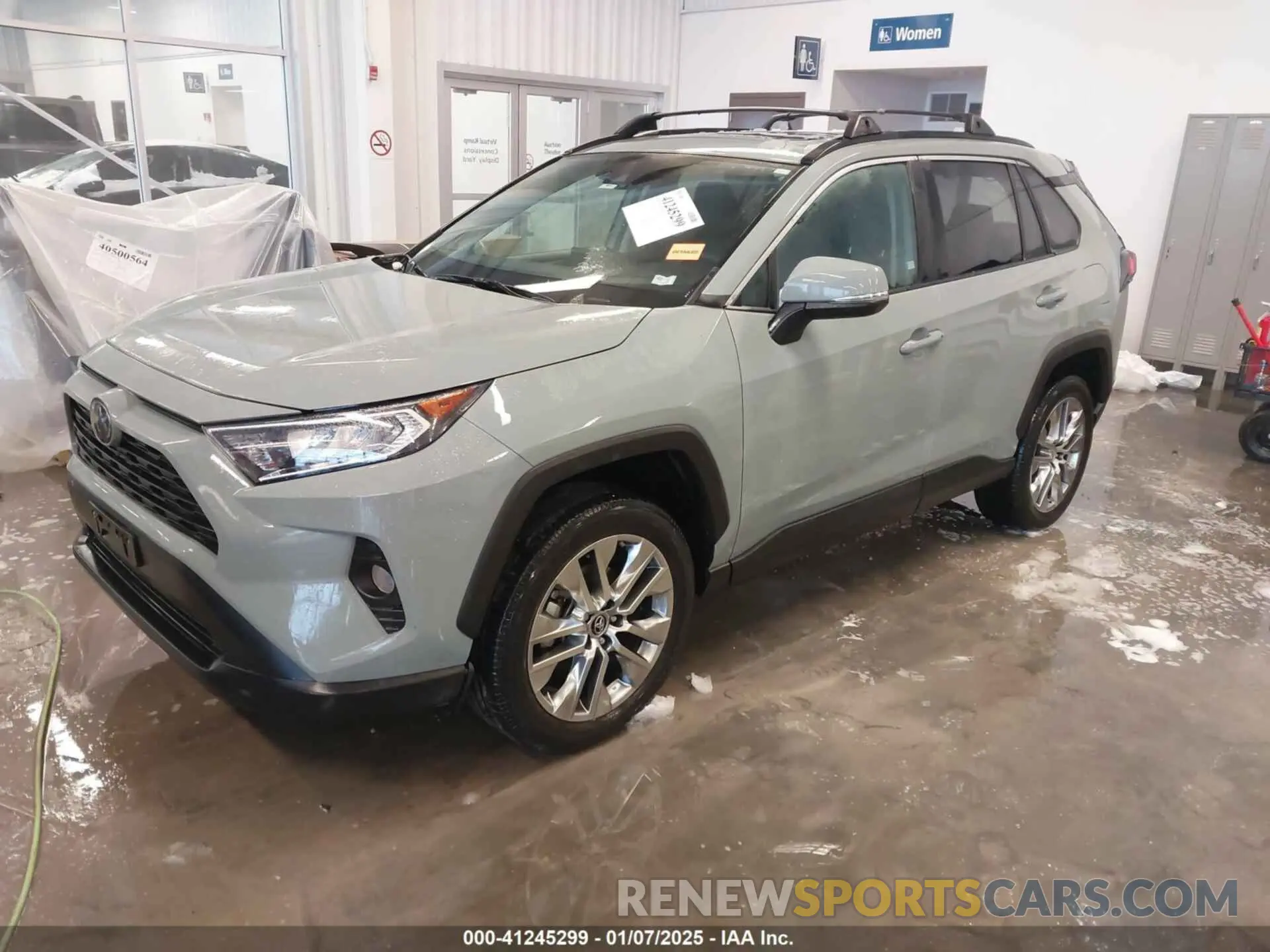 2 fotografías del automóvil dañado 2T3A1RFV4KW044767 TOYOTA RAV4 2019