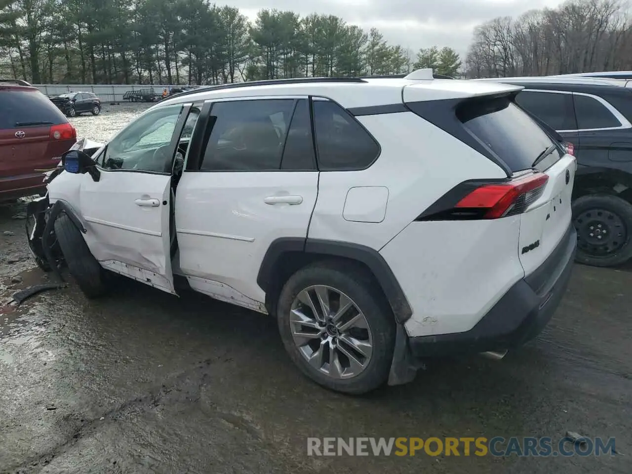 2 fotografías del automóvil dañado 2T3A1RFV6KC028295 TOYOTA RAV4 2019