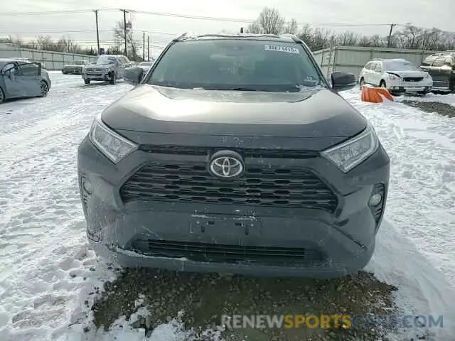 12 fotografías del automóvil dañado 2T3A1RFV8KC030761 TOYOTA RAV4 2019