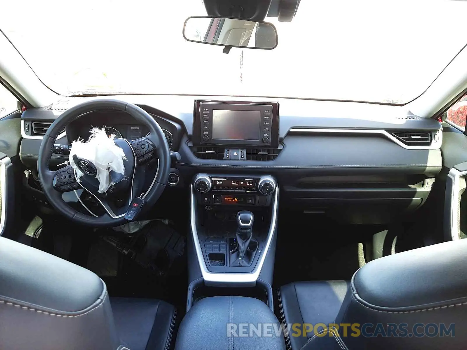 9 fotografías del automóvil dañado 2T3A1RFV8KC046491 TOYOTA RAV4 2019