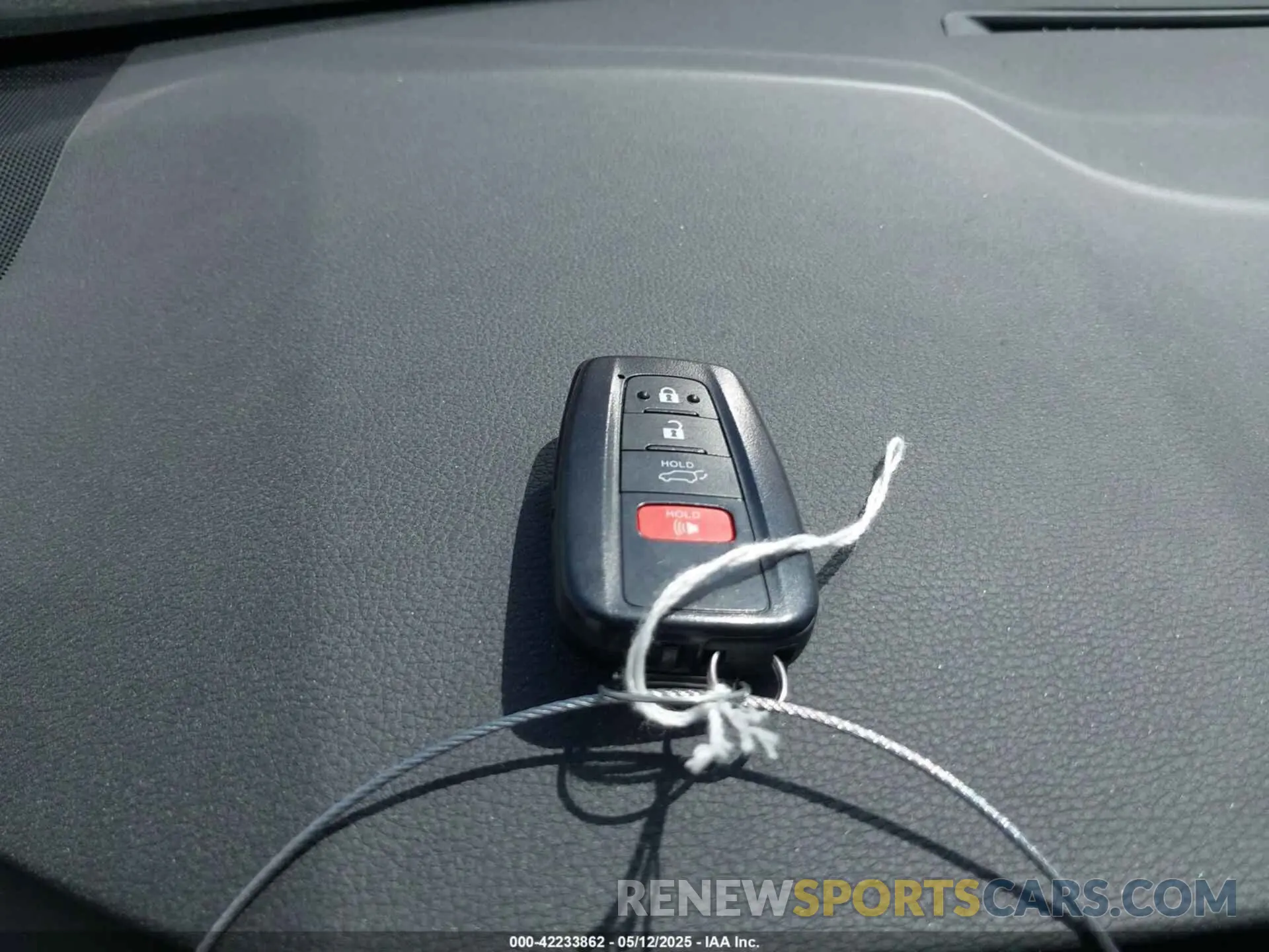 11 fotografías del automóvil dañado 2T3A1RFV8KW080641 TOYOTA RAV4 2019