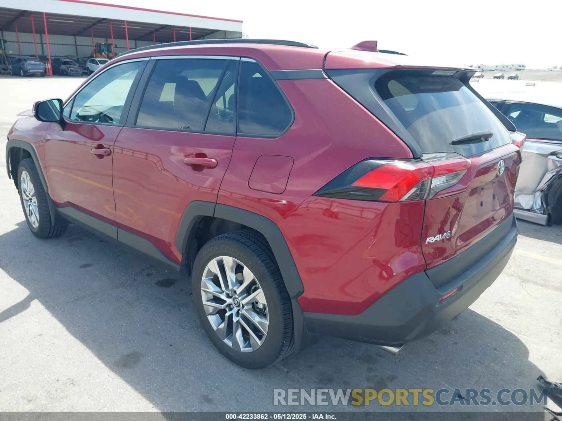 3 fotografías del automóvil dañado 2T3A1RFV8KW080641 TOYOTA RAV4 2019