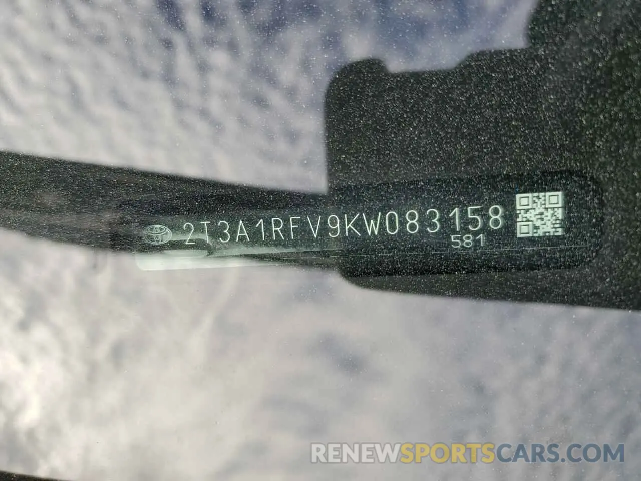 13 fotografías del automóvil dañado 2T3A1RFV9KW083158 TOYOTA RAV4 2019