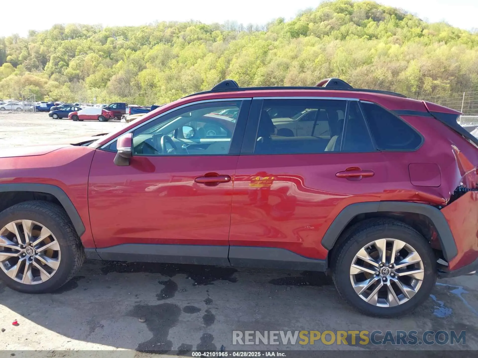 15 fotografías del automóvil dañado 2T3A1RFVXKC026386 TOYOTA RAV4 2019