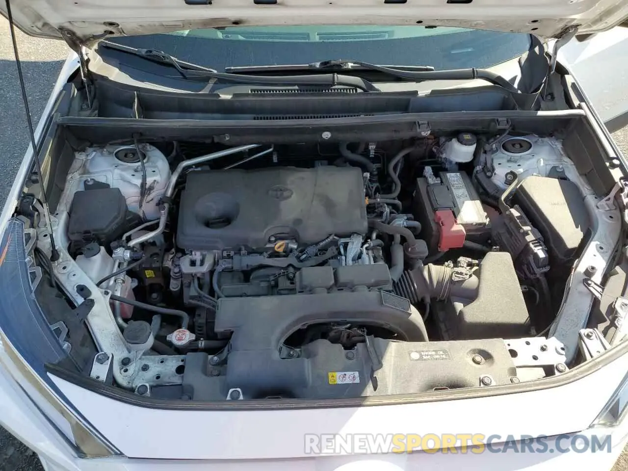 12 fotografías del automóvil dañado 2T3A1RFVXKC044970 TOYOTA RAV4 2019
