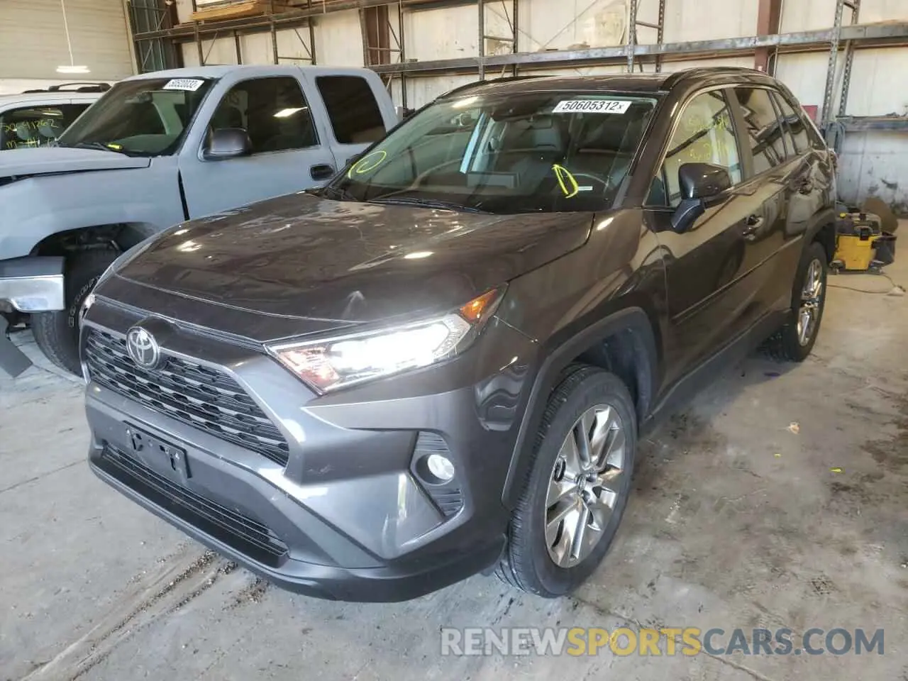 2 fotografías del automóvil dañado 2T3A1RFVXKW008436 TOYOTA RAV4 2019