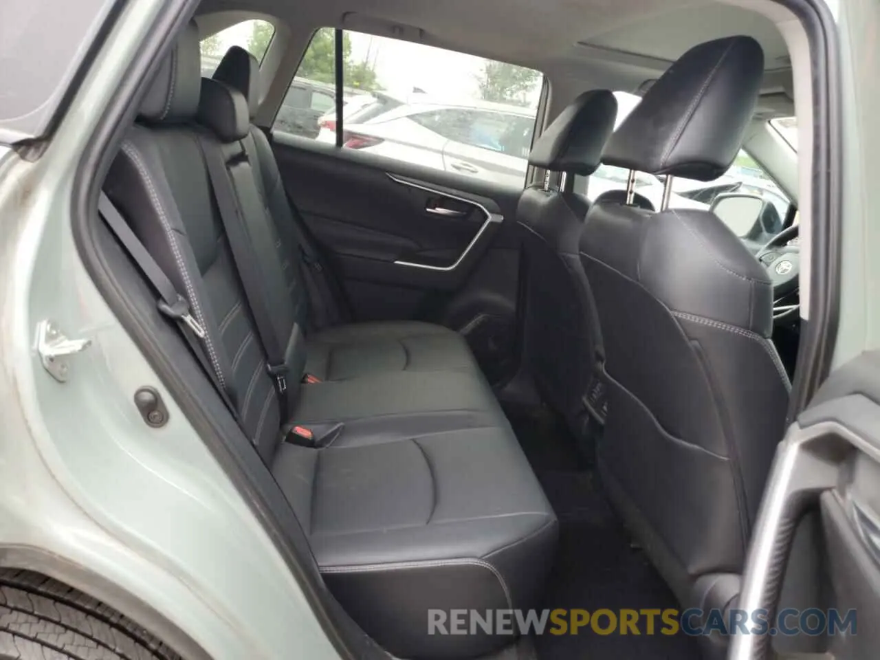 10 fotografías del automóvil dañado 2T3A1RFVXKW023048 TOYOTA RAV4 2019
