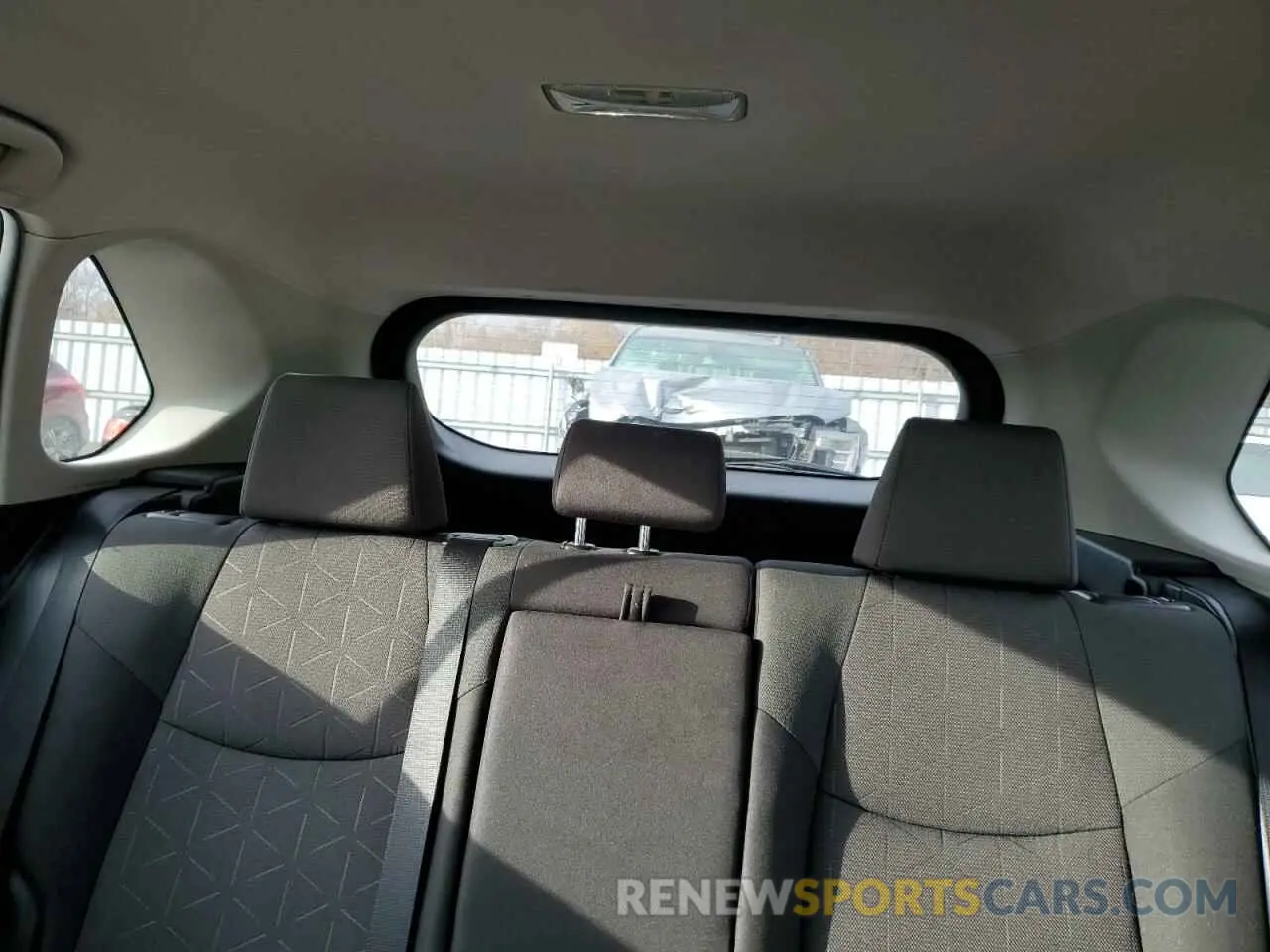10 fotografías del automóvil dañado 2T3B1RFV3KC031482 TOYOTA RAV4 2019