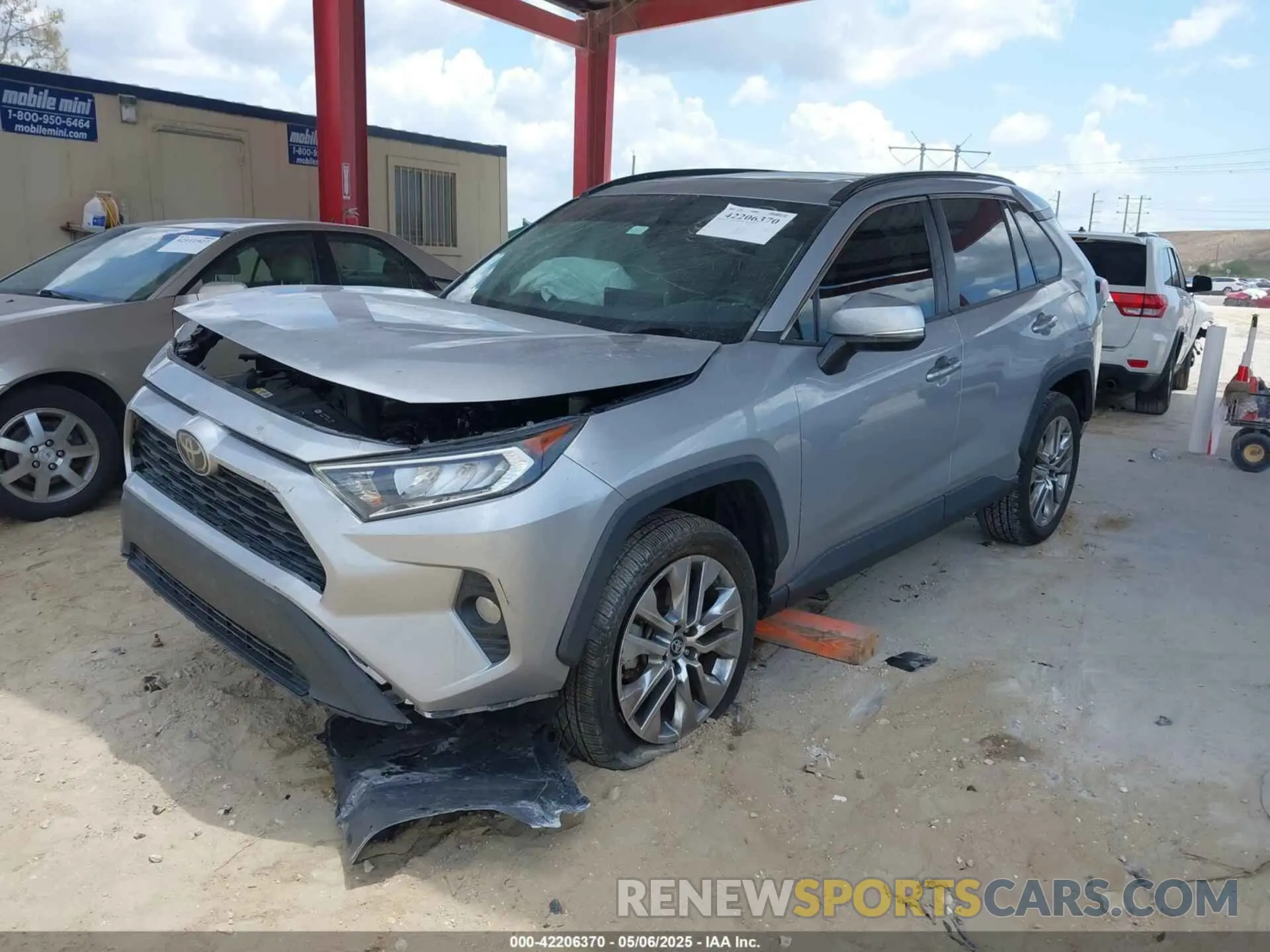 2 fotografías del automóvil dañado 2T3C1RFV0KW034830 TOYOTA RAV4 2019