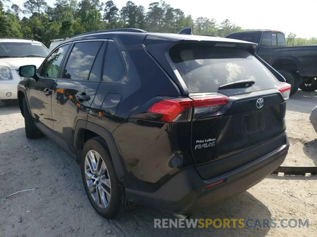 3 fotografías del automóvil dañado 2T3C1RFV1KW006681 TOYOTA RAV4 2019