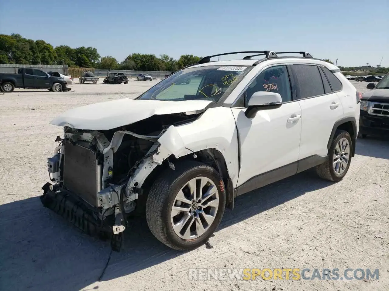 2 fotografías del automóvil dañado 2T3C1RFV2KW017950 TOYOTA RAV4 2019