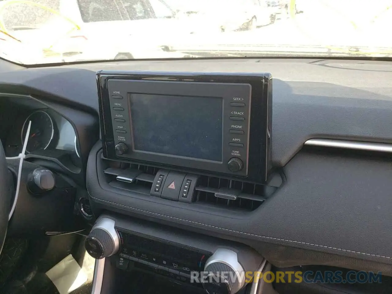 9 fotografías del automóvil dañado 2T3C1RFV2KW017950 TOYOTA RAV4 2019