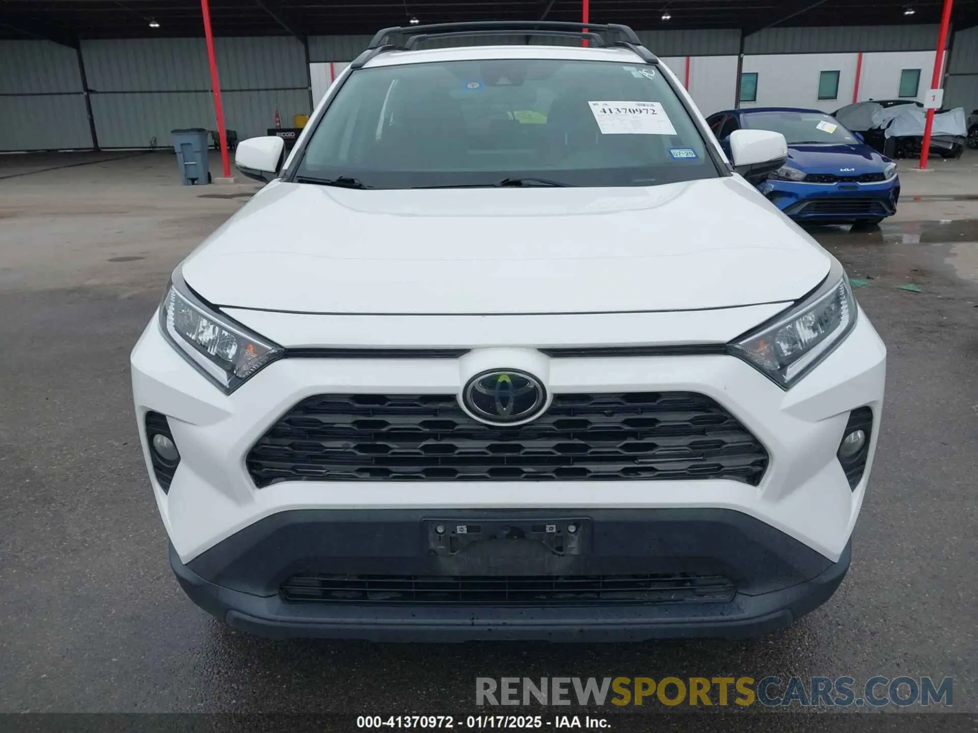 13 fotografías del automóvil dañado 2T3C1RFV3KW045496 TOYOTA RAV4 2019