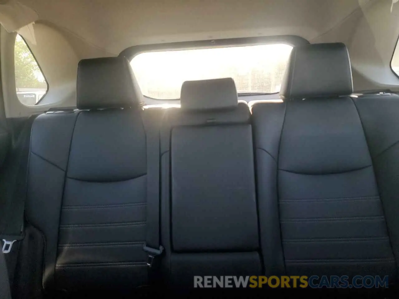 10 fotografías del automóvil dañado 2T3C1RFV4KC006949 TOYOTA RAV4 2019