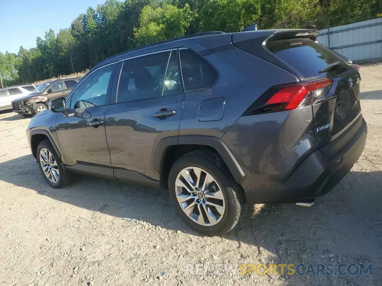 2 fotografías del automóvil dañado 2T3C1RFV4KC006949 TOYOTA RAV4 2019