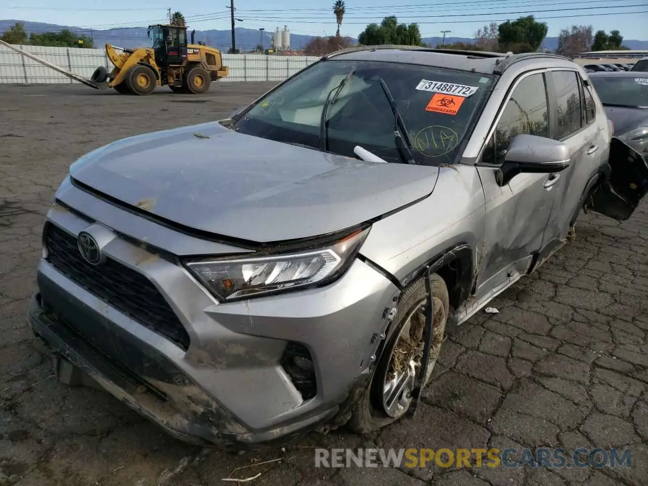 2 fotografías del automóvil dañado 2T3C1RFV4KC028756 TOYOTA RAV4 2019