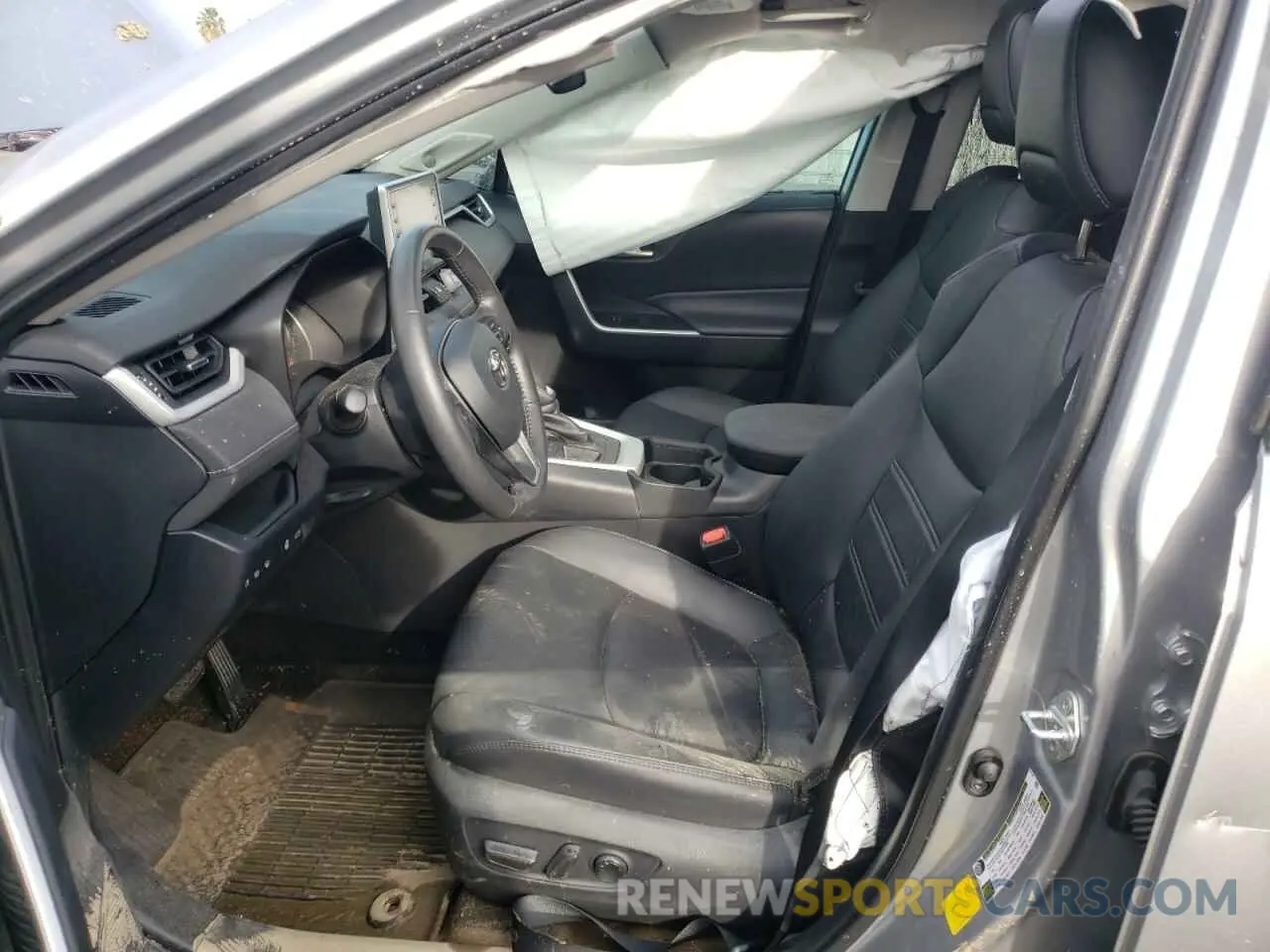 5 fotografías del automóvil dañado 2T3C1RFV4KC028756 TOYOTA RAV4 2019
