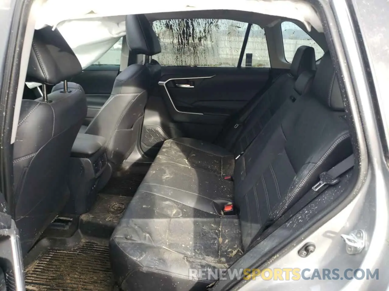 6 fotografías del automóvil dañado 2T3C1RFV4KC028756 TOYOTA RAV4 2019
