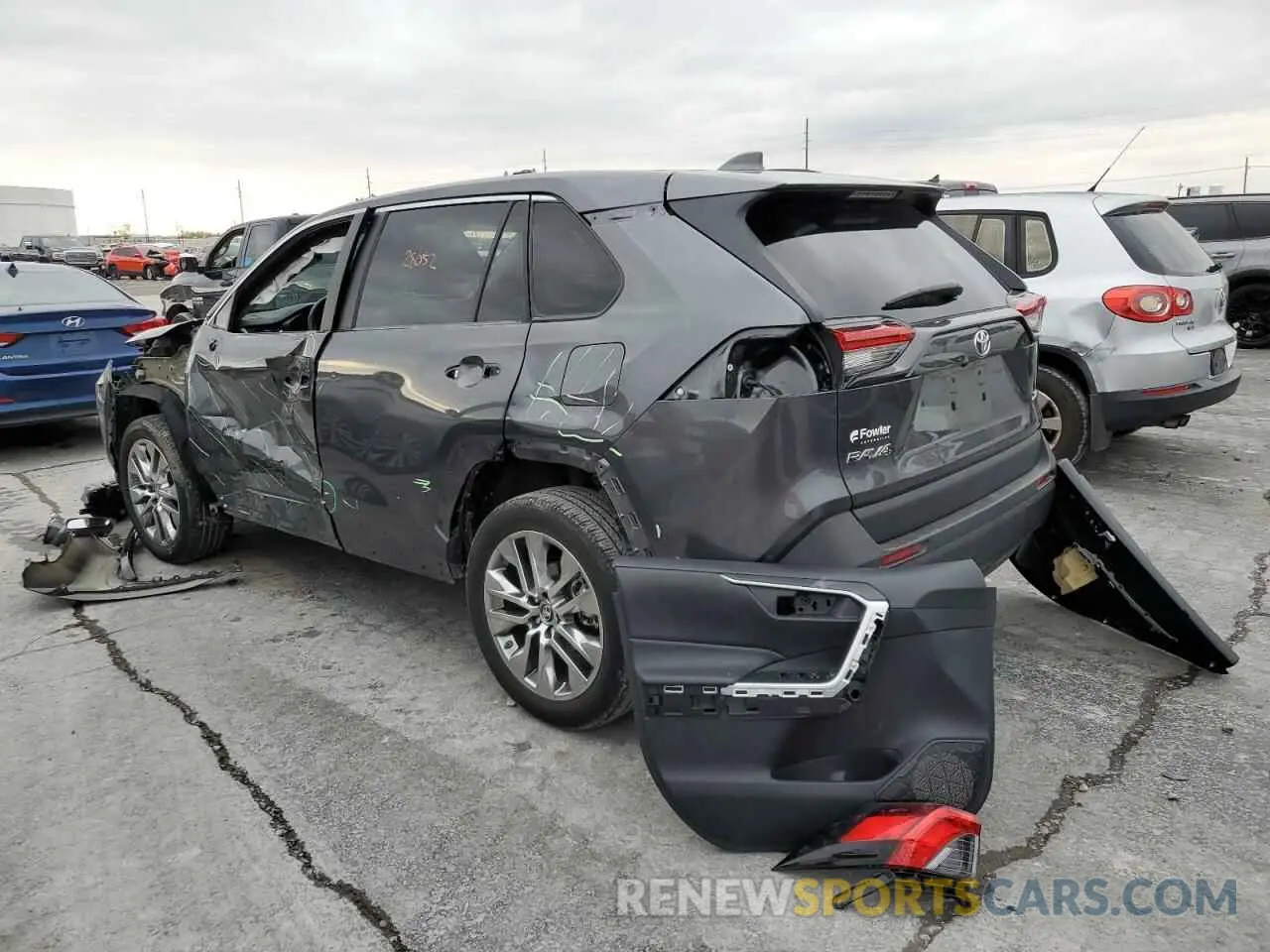 3 fotografías del automóvil dañado 2T3C1RFV4KC033360 TOYOTA RAV4 2019