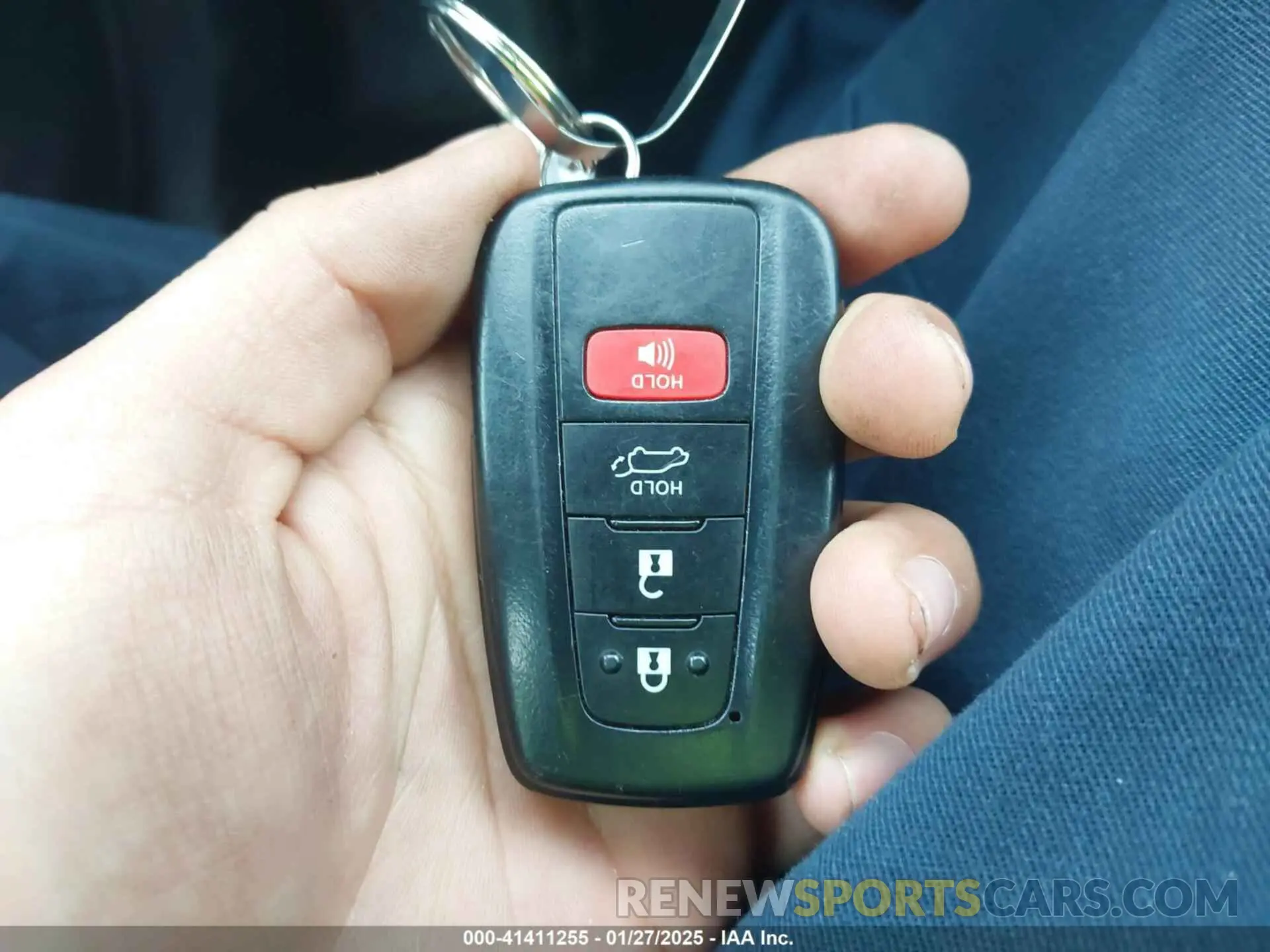 11 fotografías del automóvil dañado 2T3C1RFV4KW018419 TOYOTA RAV4 2019