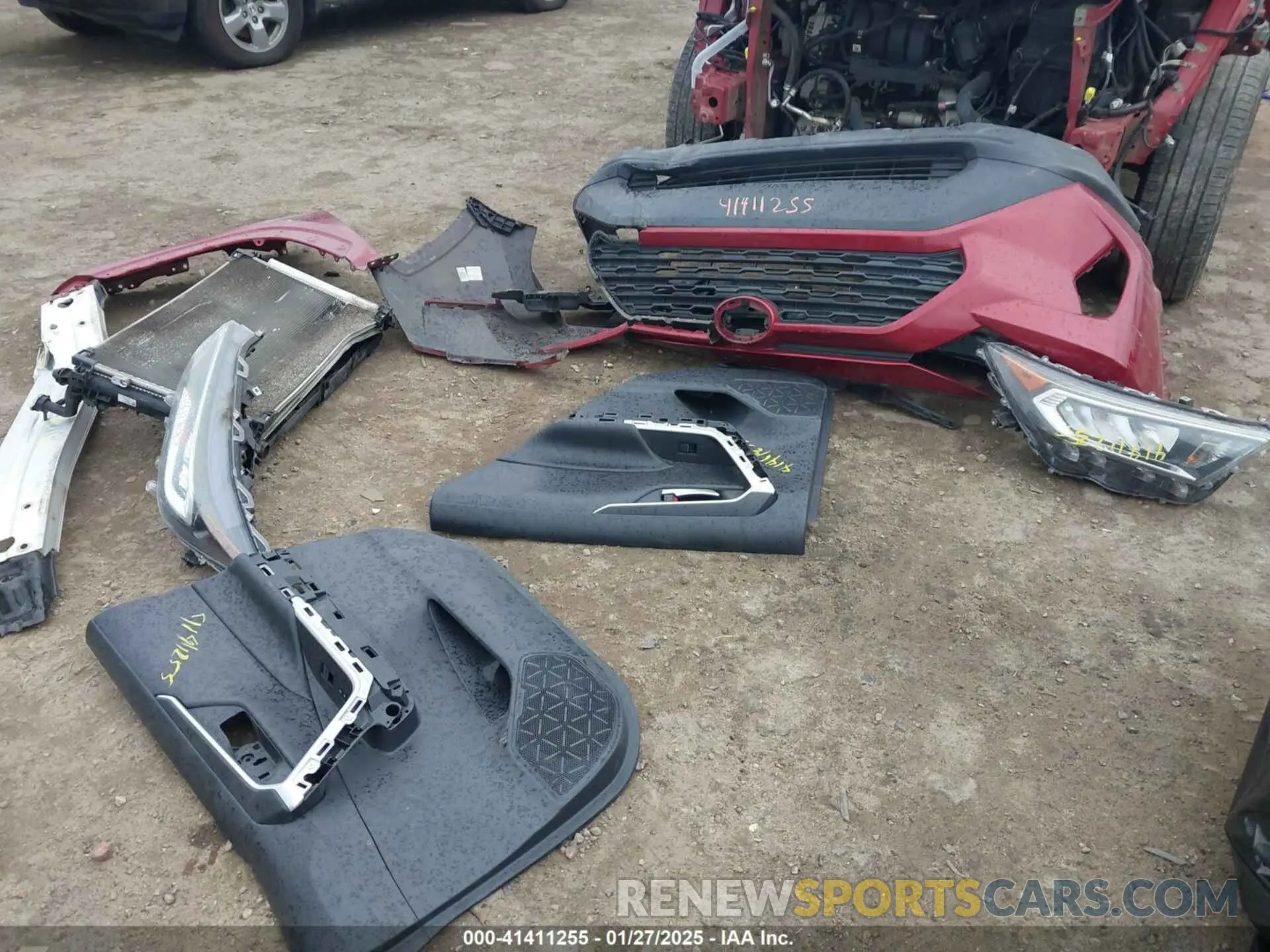 12 fotografías del automóvil dañado 2T3C1RFV4KW018419 TOYOTA RAV4 2019