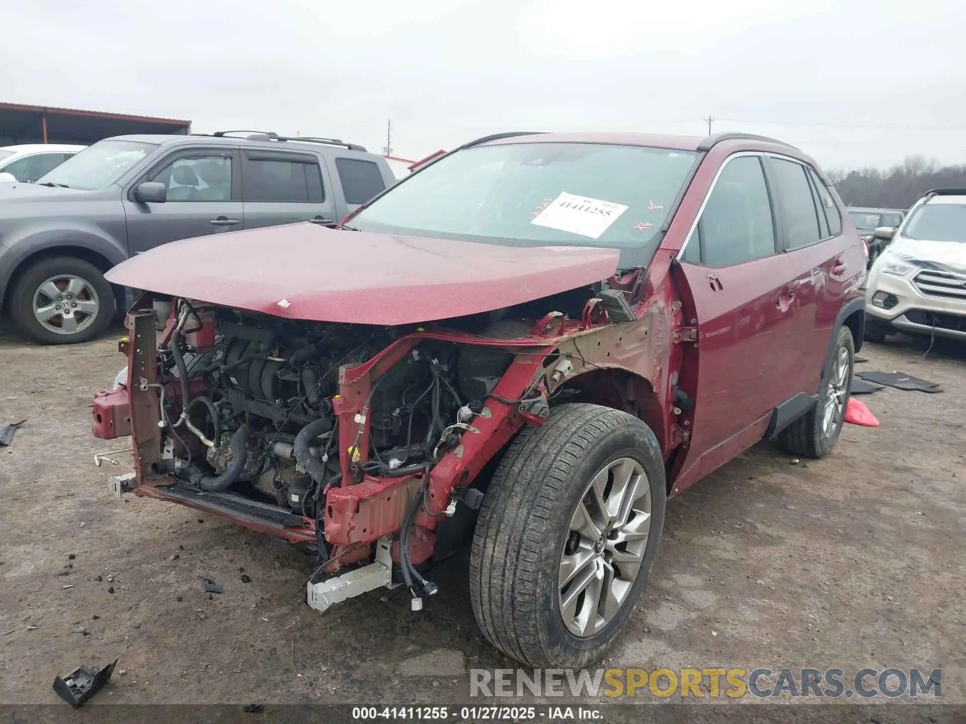 2 fotografías del automóvil dañado 2T3C1RFV4KW018419 TOYOTA RAV4 2019