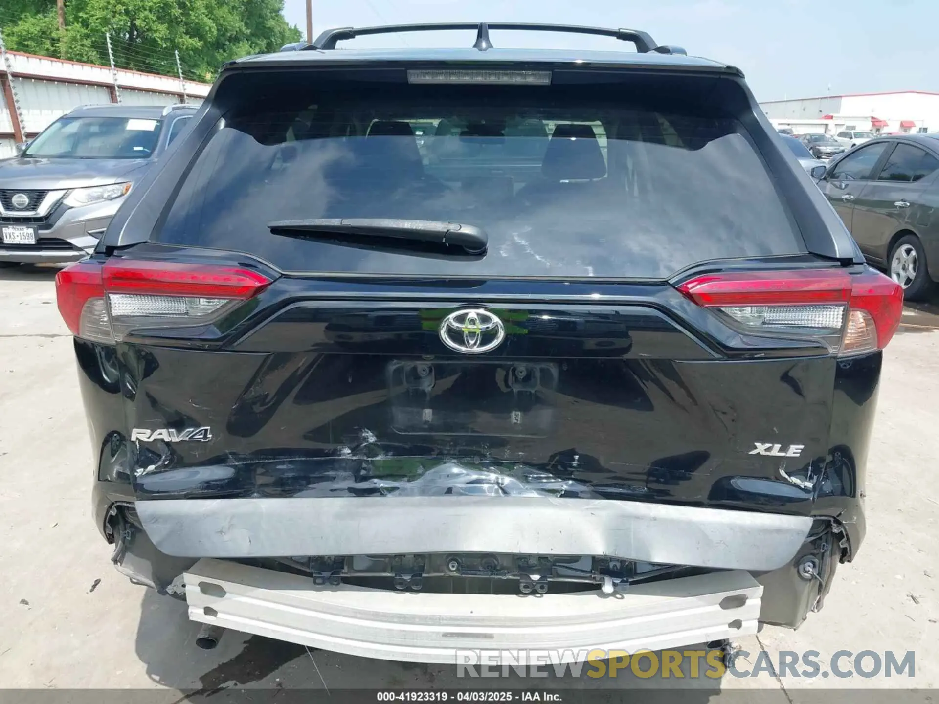 17 fotografías del automóvil dañado 2T3C1RFV4KW021885 TOYOTA RAV4 2019