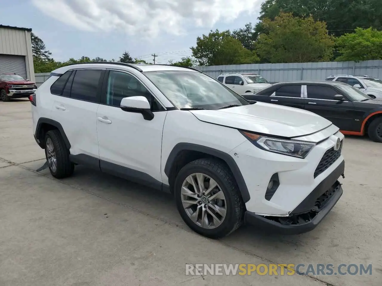 4 fotografías del automóvil dañado 2T3C1RFV5KW056435 TOYOTA RAV4 2019