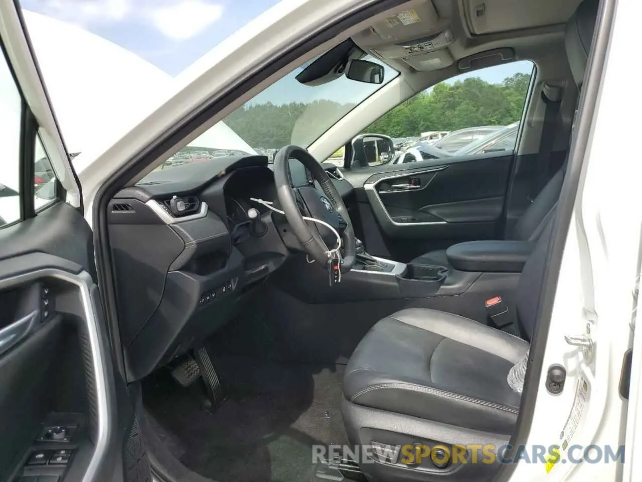 7 fotografías del automóvil dañado 2T3C1RFV5KW056435 TOYOTA RAV4 2019