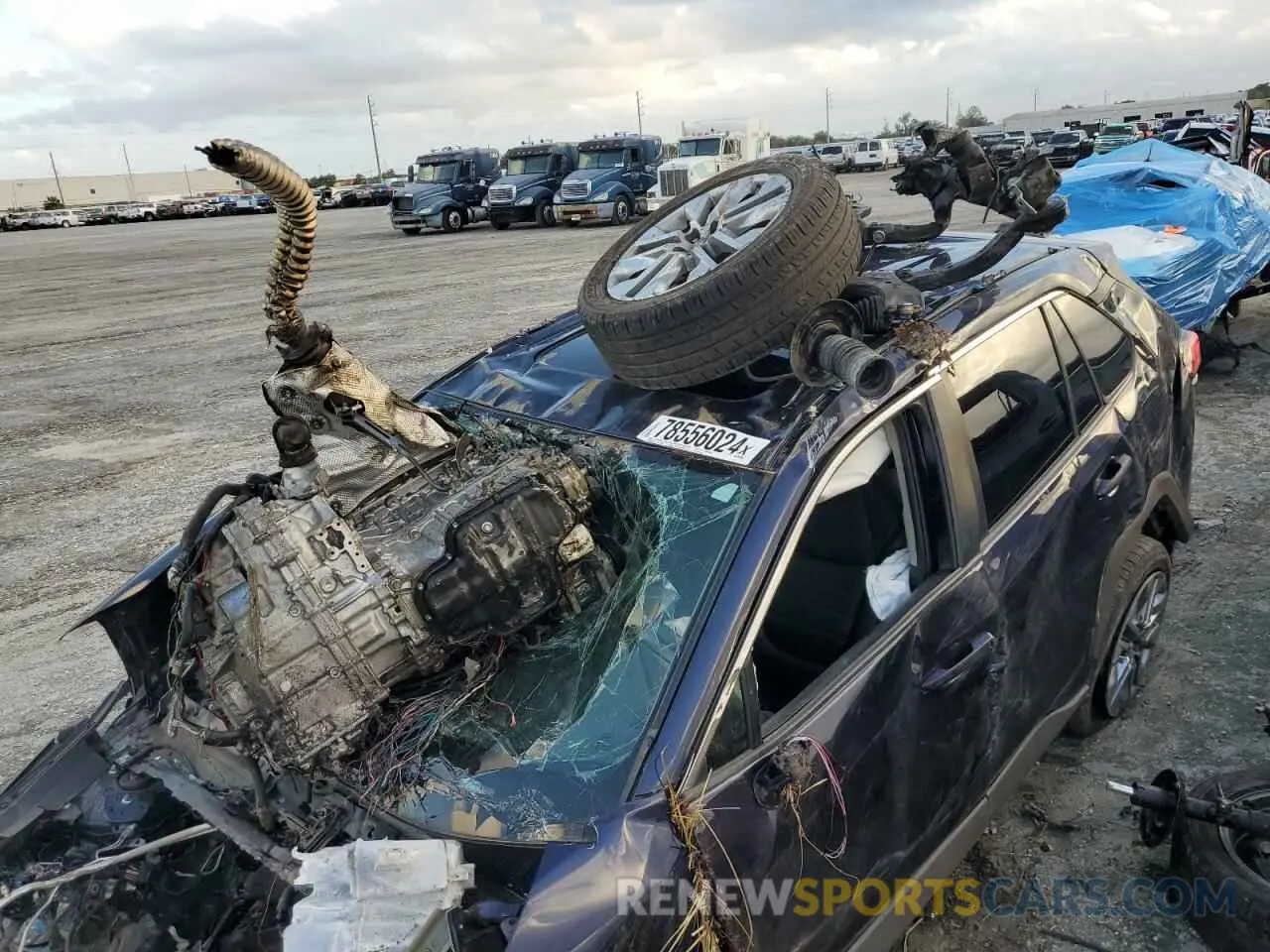 13 fotografías del automóvil dañado 2T3C1RFV6KW041197 TOYOTA RAV4 2019