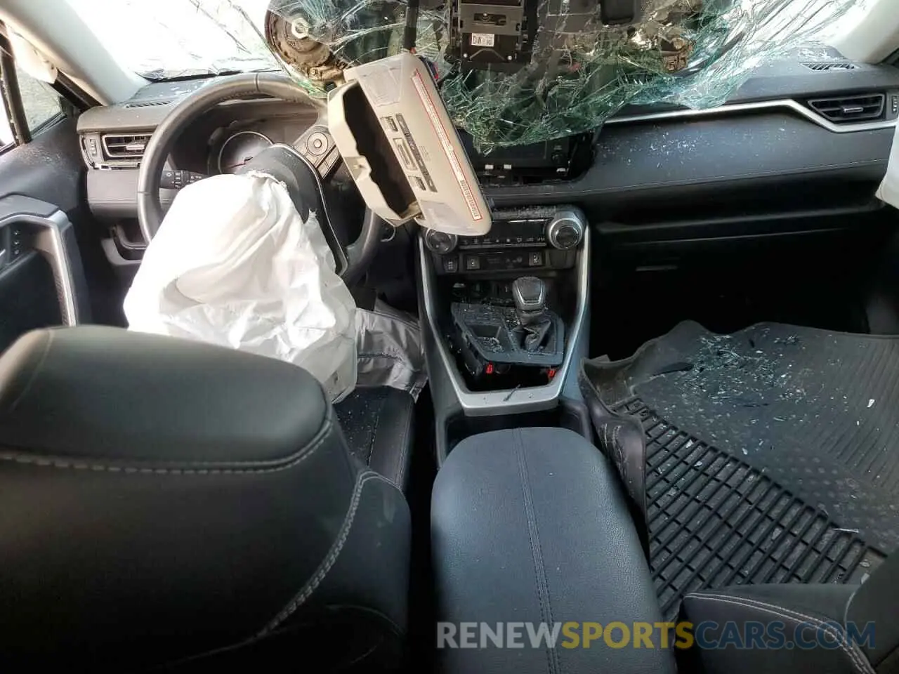 8 fotografías del automóvil dañado 2T3C1RFV6KW041197 TOYOTA RAV4 2019