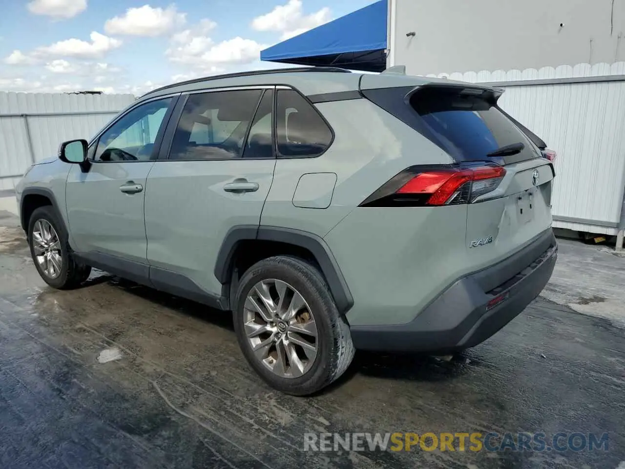 2 fotografías del automóvil dañado 2T3C1RFV6KW046755 TOYOTA RAV4 2019