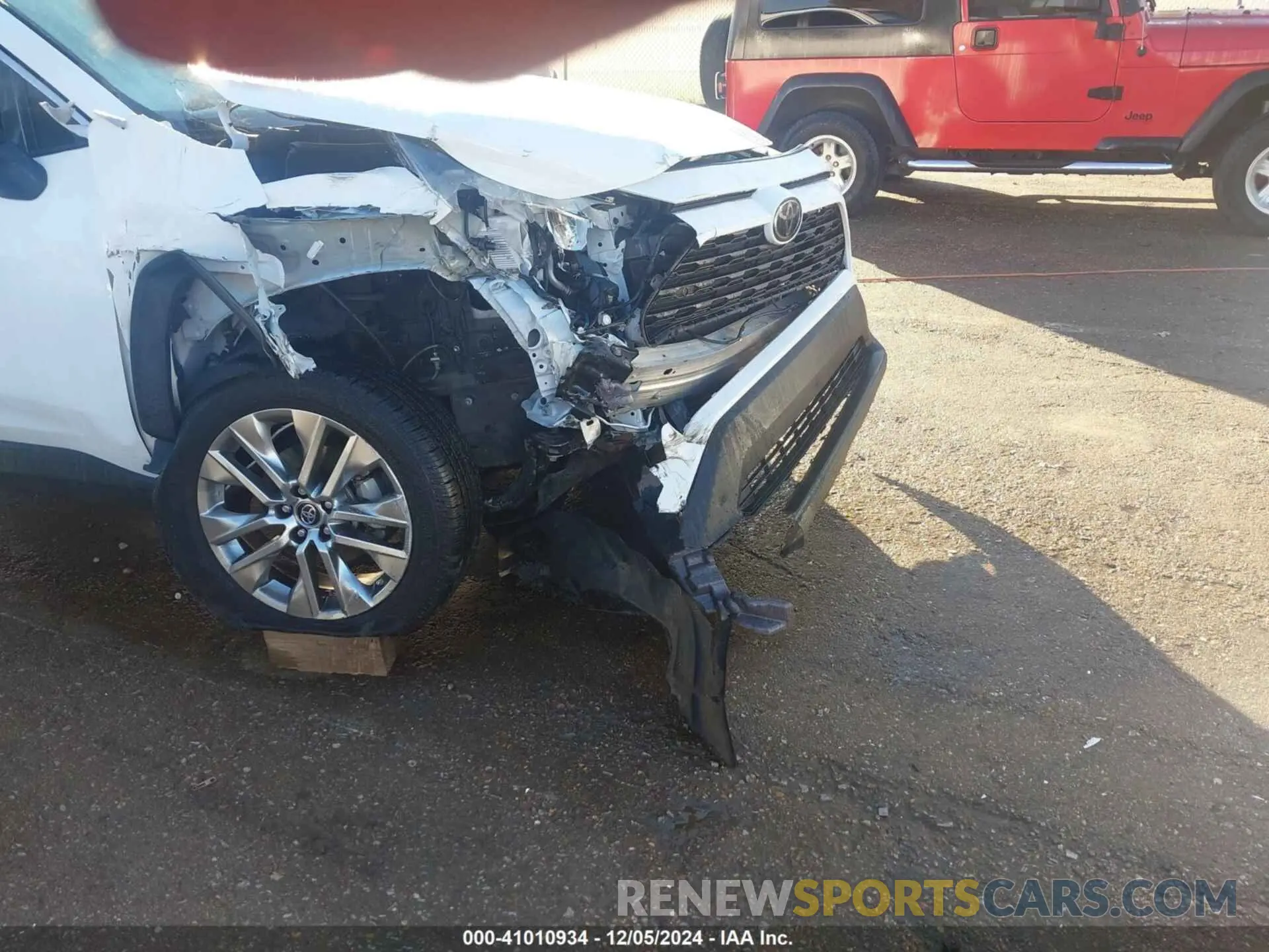 18 fotografías del automóvil dañado 2T3C1RFV7KW006202 TOYOTA RAV4 2019