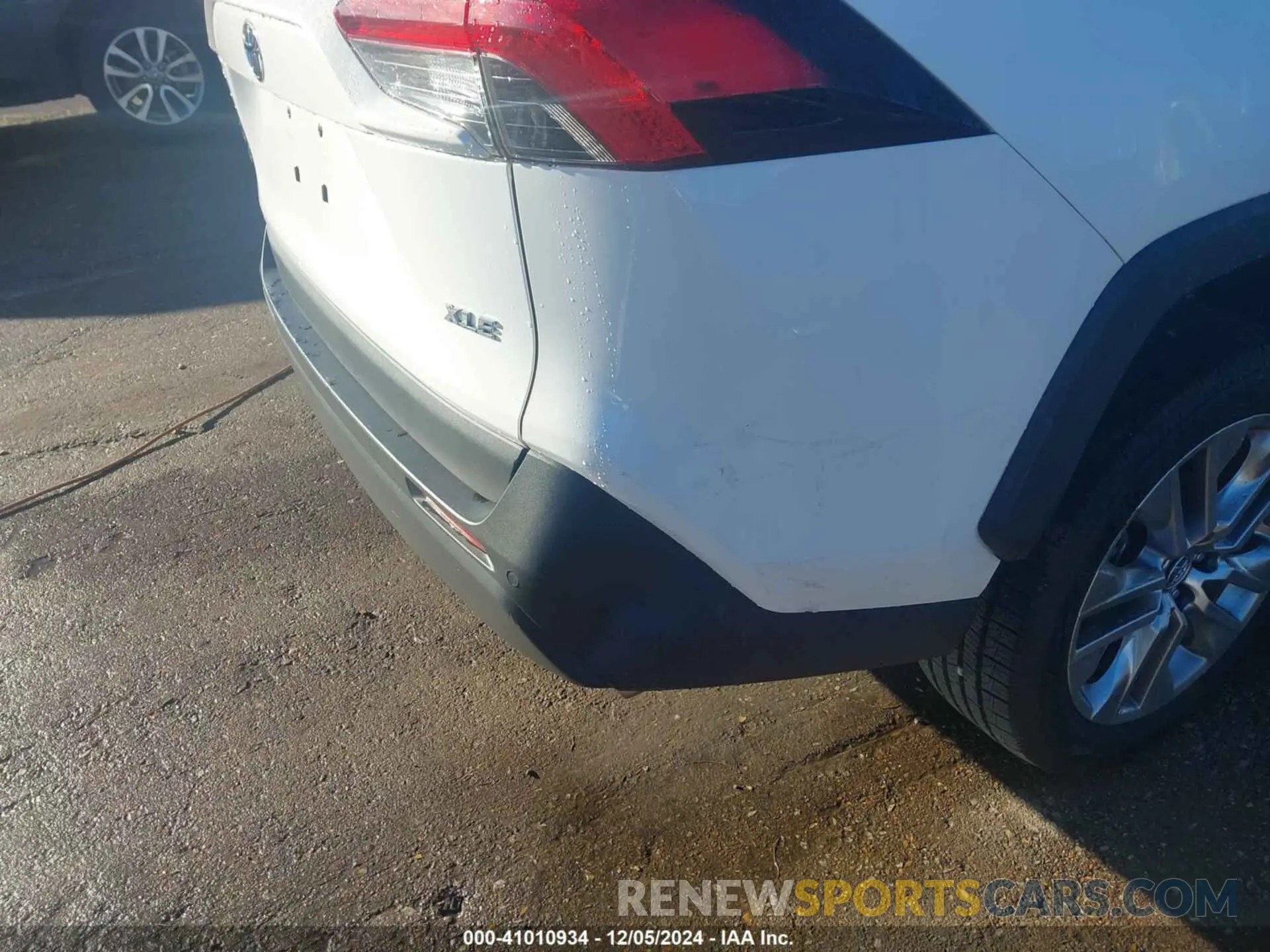 20 fotografías del automóvil dañado 2T3C1RFV7KW006202 TOYOTA RAV4 2019