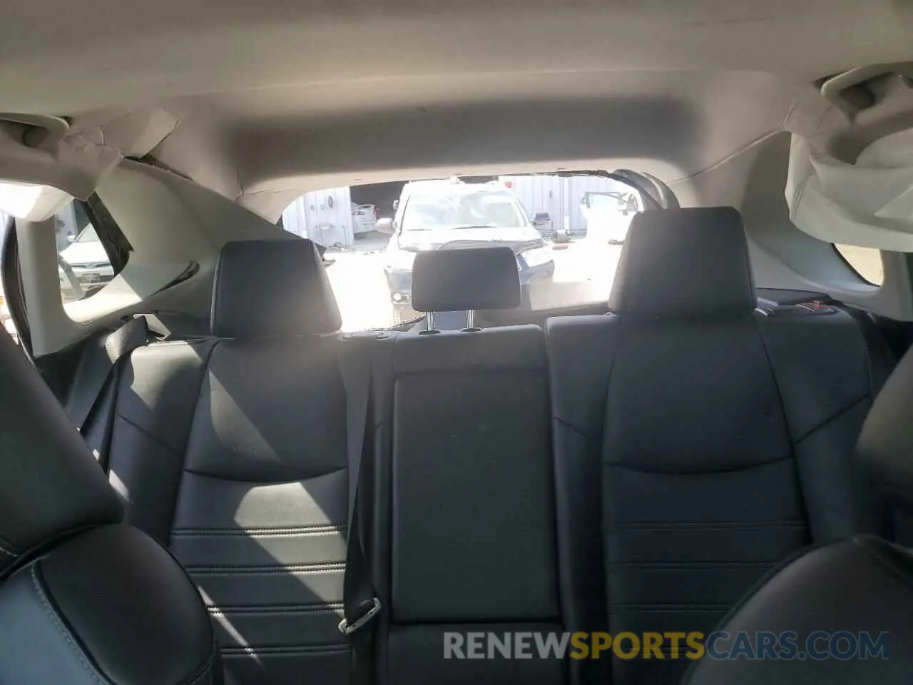 10 fotografías del automóvil dañado 2T3C1RFV7KW025588 TOYOTA RAV4 2019