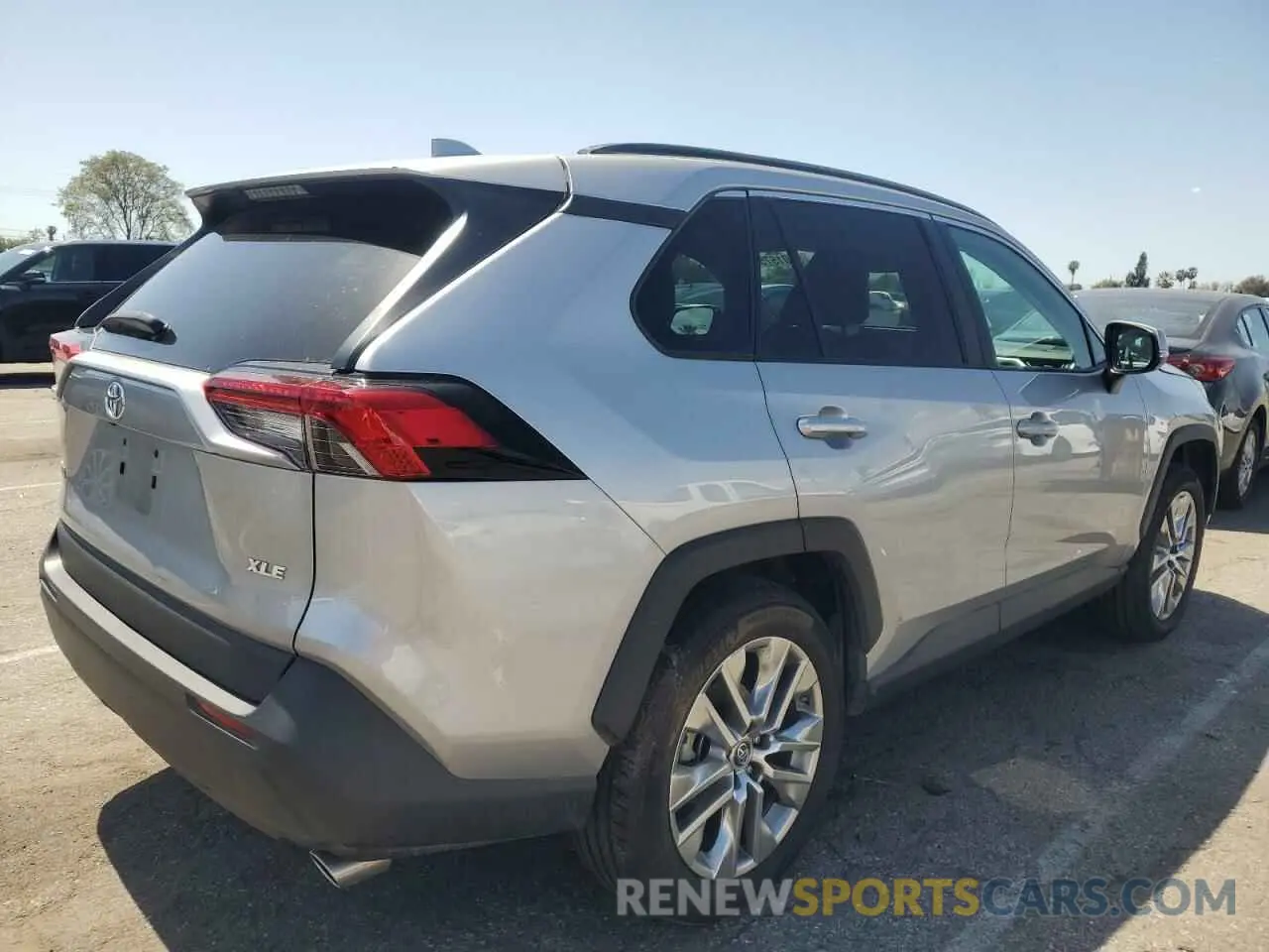 3 fotografías del automóvil dañado 2T3C1RFV8KC024743 TOYOTA RAV4 2019